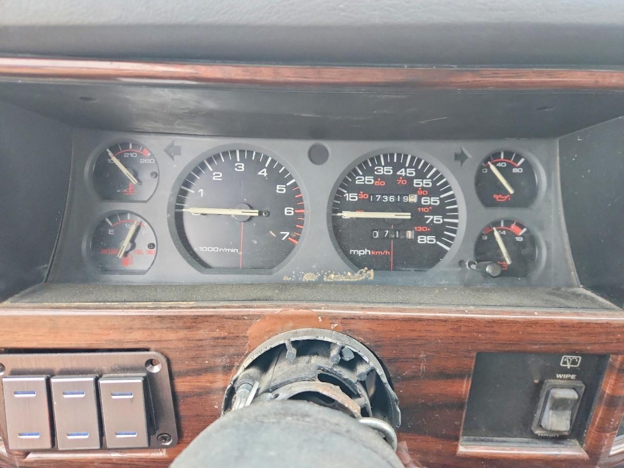 1993 Jeep Cherokee Country White vin: 1J4FJ78S6PL596501