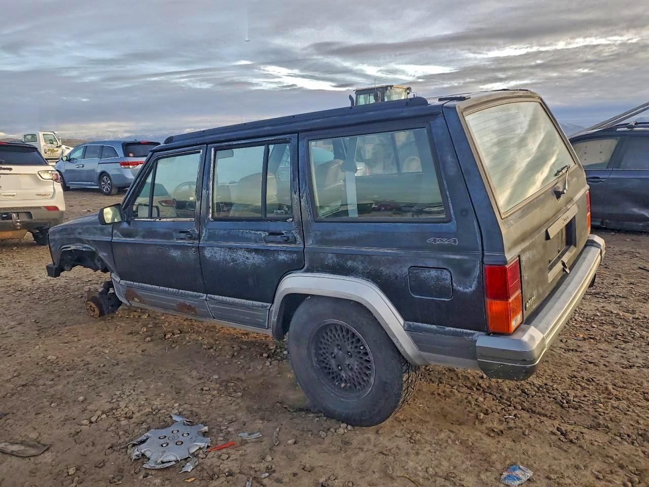 1993 Jeep Cherokee Country Black vin: 1J4FJ78S9PL589039