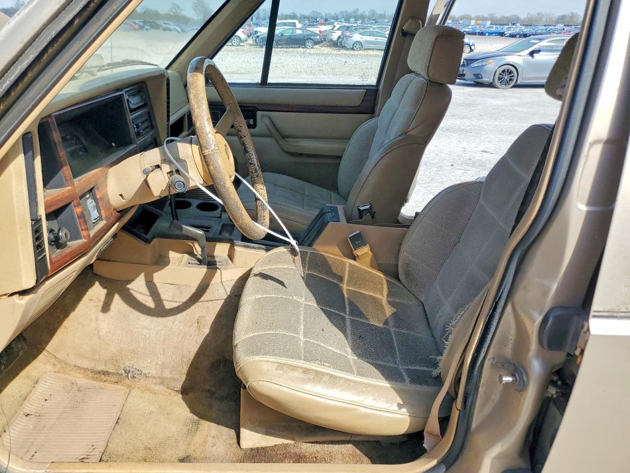 1993 Jeep Cherokee Country Gold vin: 1J4FJ78SXPL526399