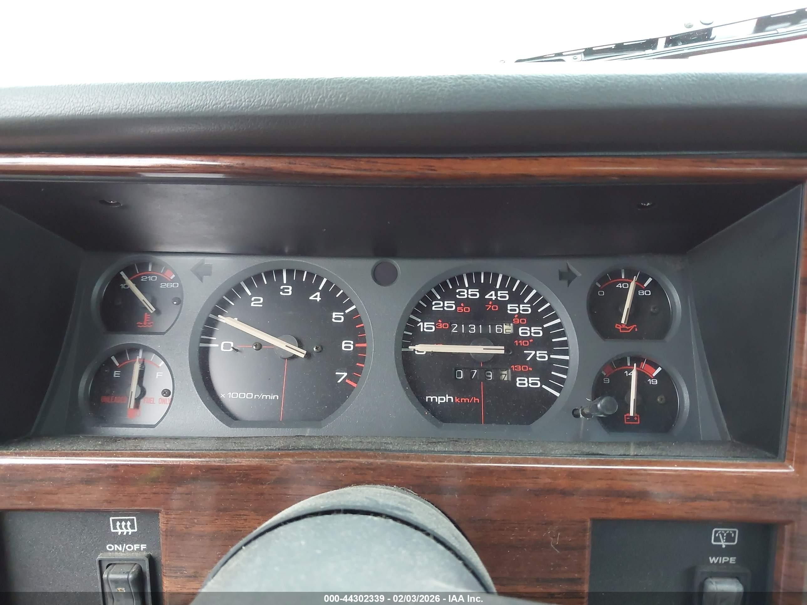 1993 Jeep Cherokee Country Red vin: 1J4FJ78SXPL589079