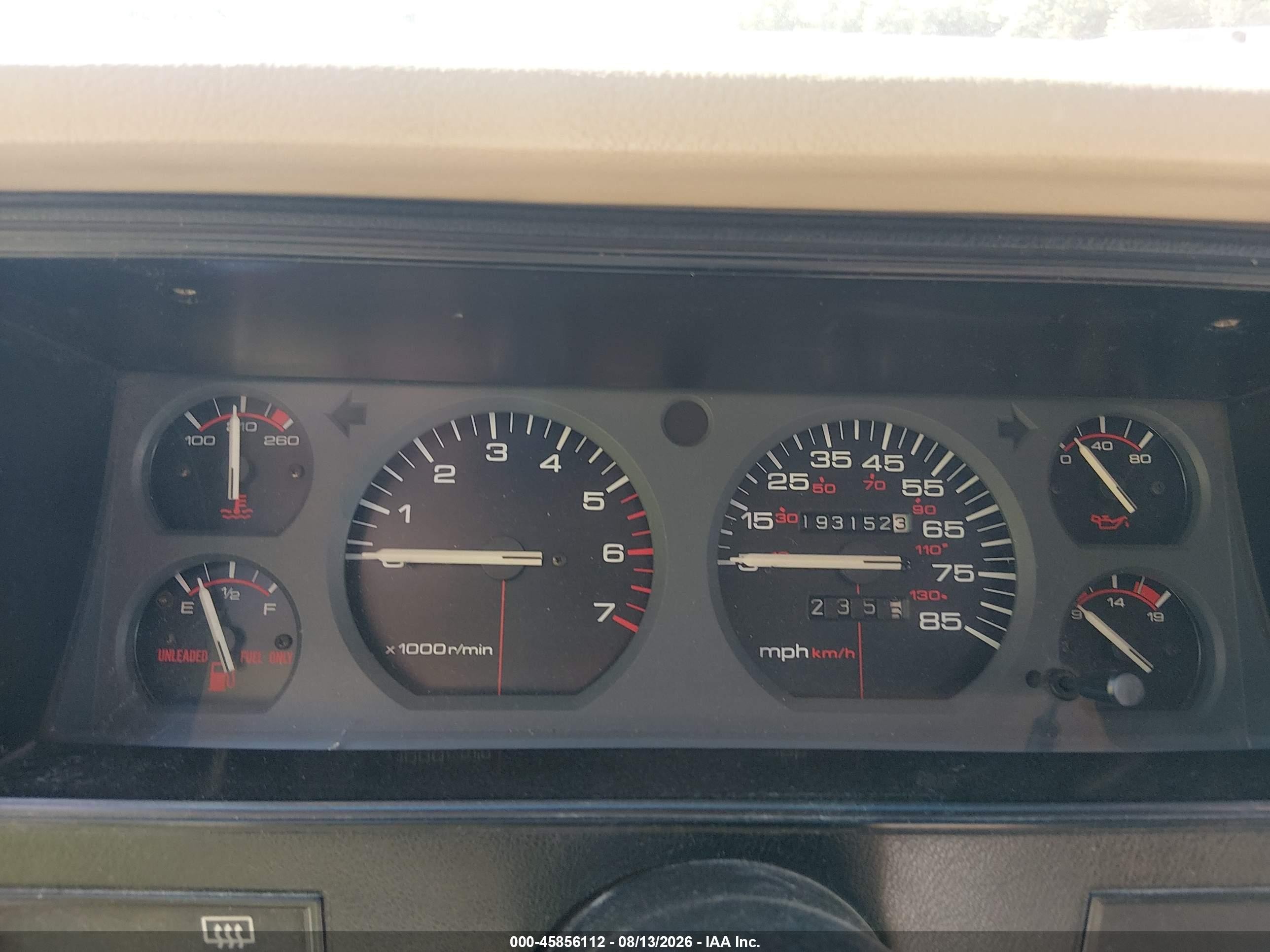 1992 Jeep Cherokee Sport White vin: 1J4FJ88S2NL138733