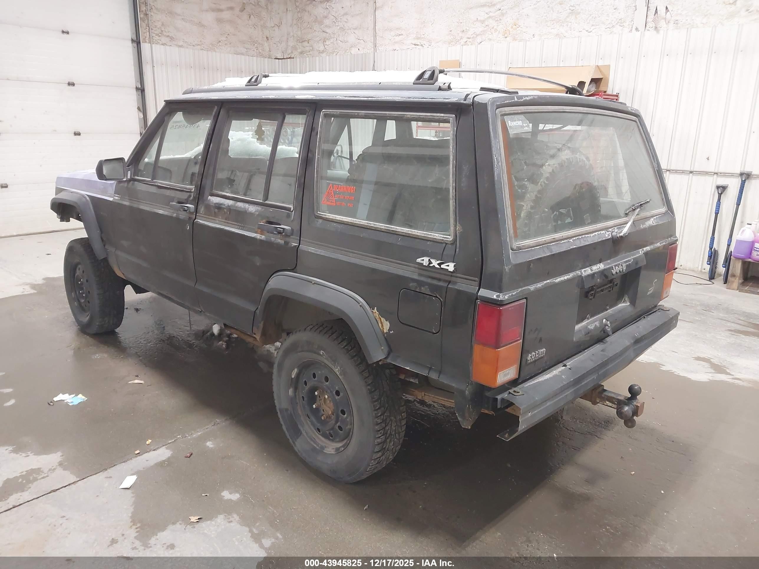 1992 Jeep Cherokee Sport Black vin: 1J4FJ88S7NL174580