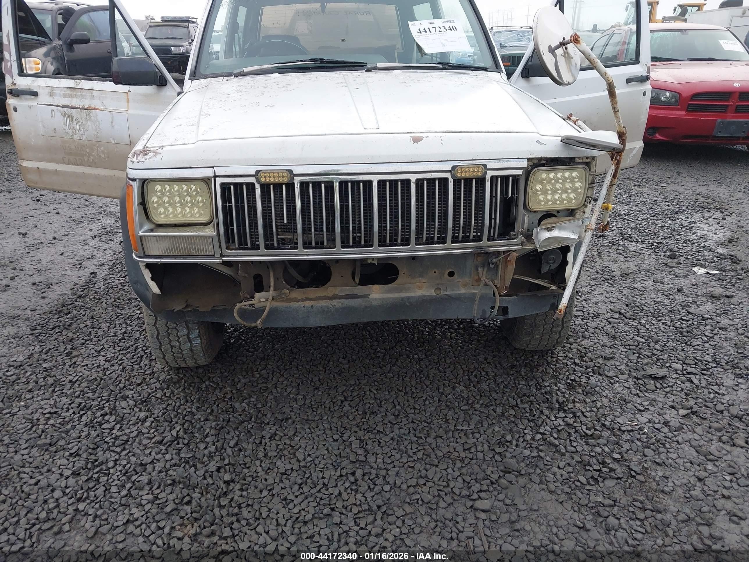 1993 Jeep Cherokee Postal White vin: 1J4FN21S3PL543353
