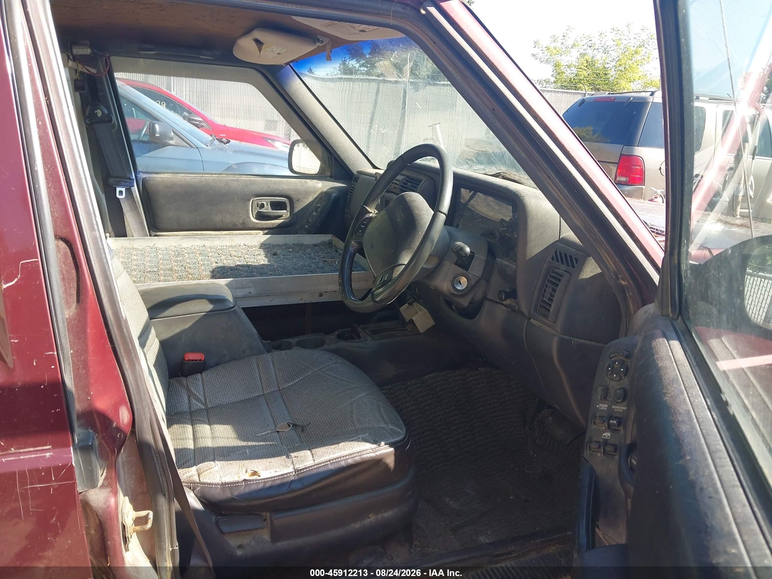 2000 Jeep Cherokee Rhd Rural Letter Carrier Red vin: 1J4FN28S9YL214115