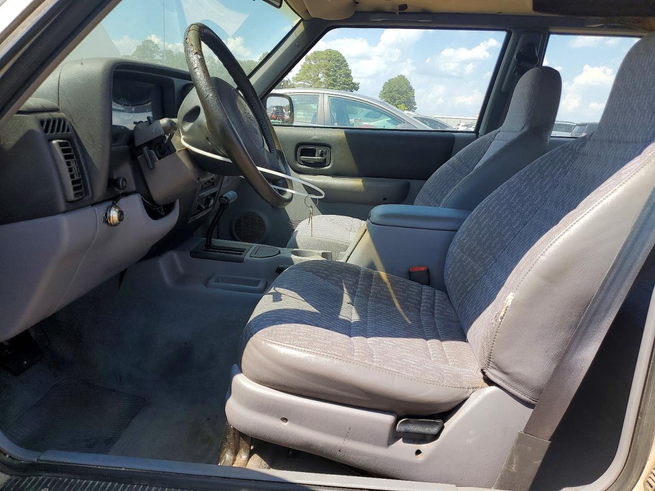 1997 Jeep Cherokee Se White vin: 1J4FT27S3VL547364