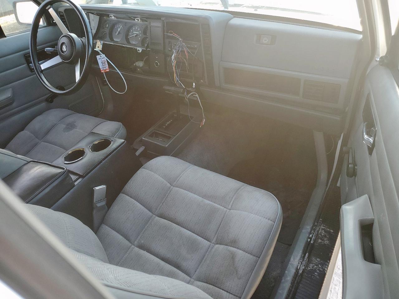 1993 Jeep Cherokee White vin: 1J4FT27S6PL626062