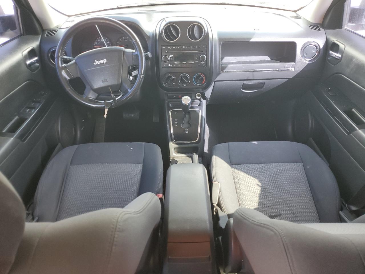 2009 Jeep Patriot Sport Silver vin: 1J4FT28B29D154745