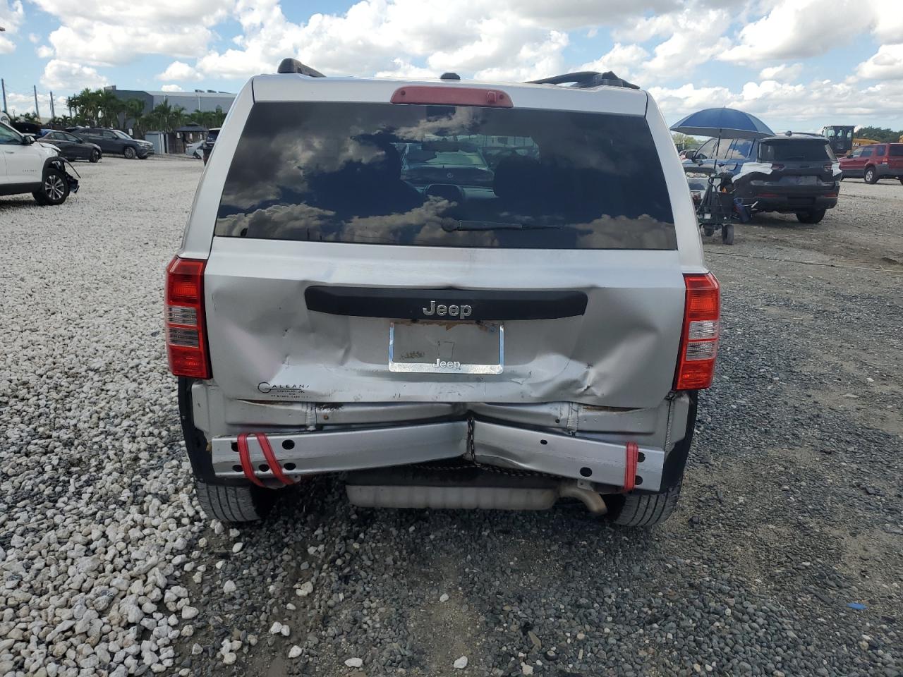 2009 Jeep Patriot Sport Silver vin: 1J4FT28B29D154745