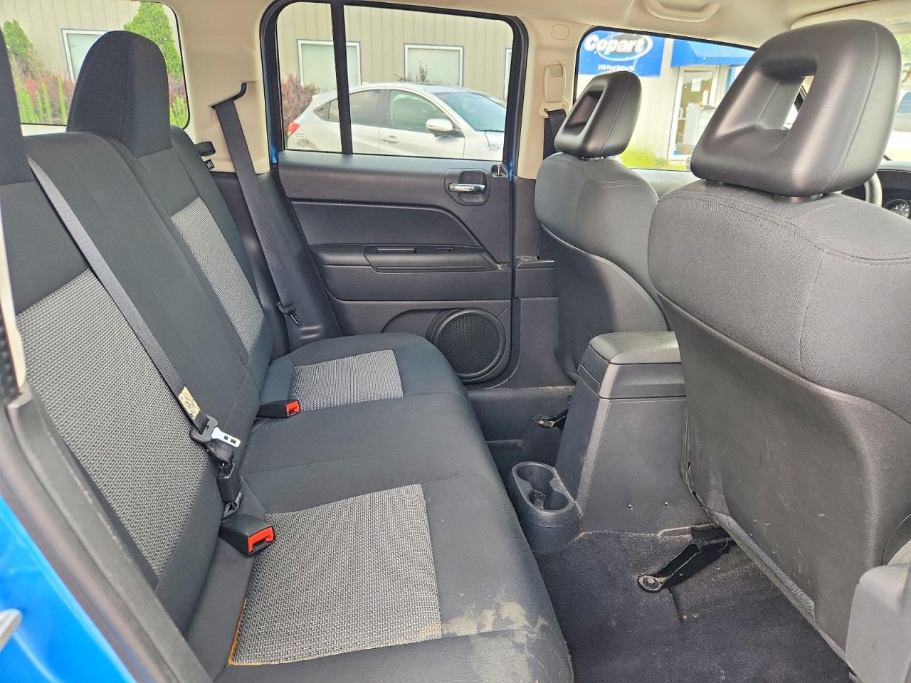 2009 Jeep Patriot Sport Blue vin: 1J4FT28B29D206083