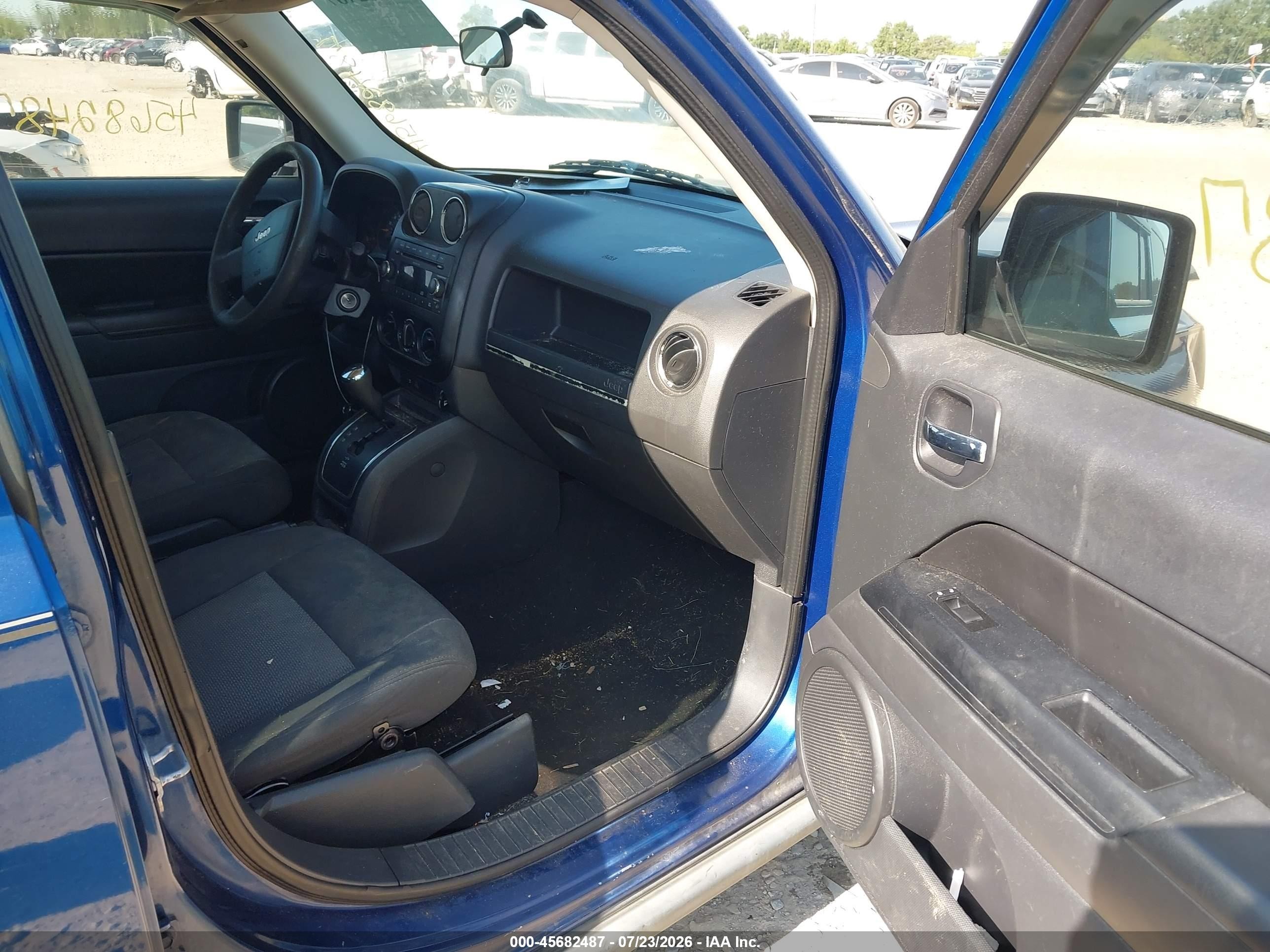 2009 Jeep Patriot Sport Синий vin: 1J4FT28B39D134651