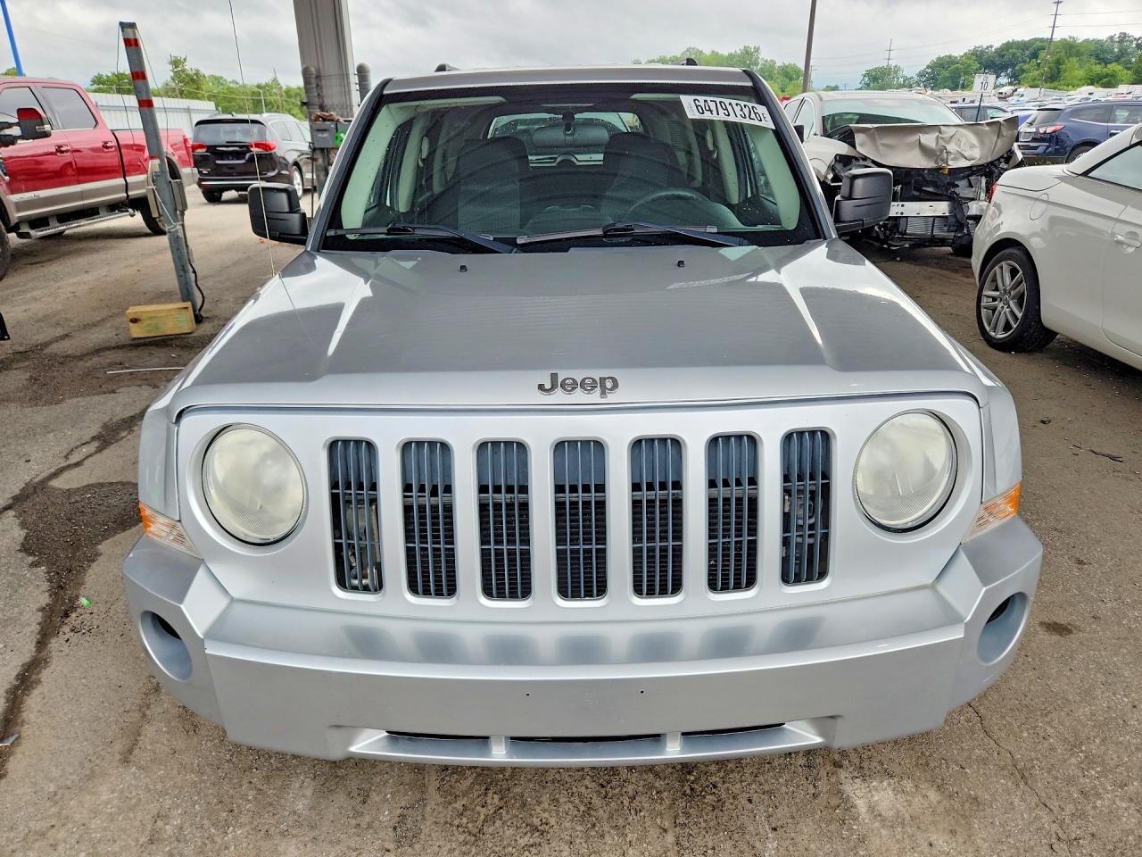 2009 Jeep Patriot Sport Серебряный vin: 1J4FT28B49D154665