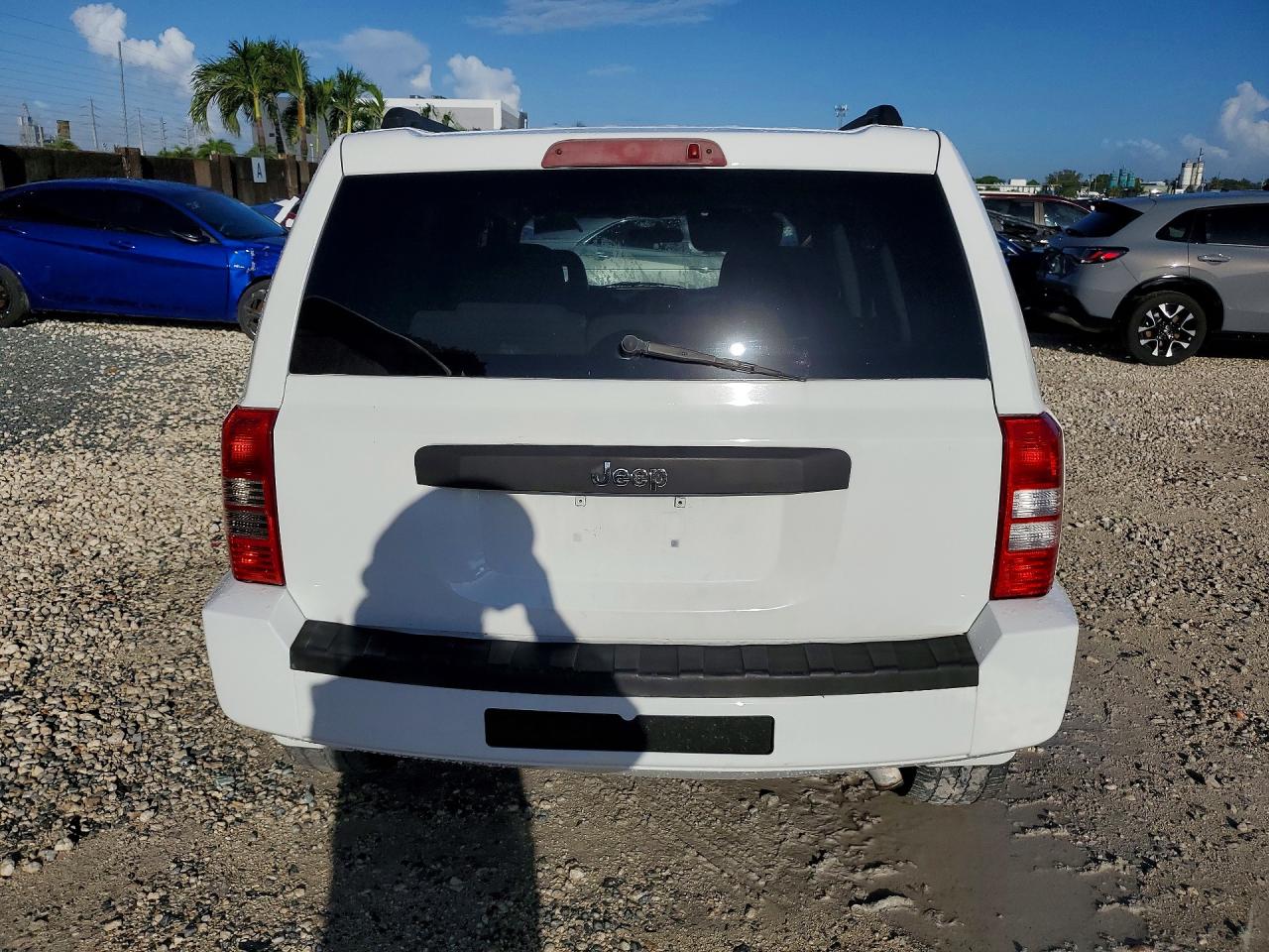 2009 Jeep Patriot Sport White vin: 1J4FT28B49D194681