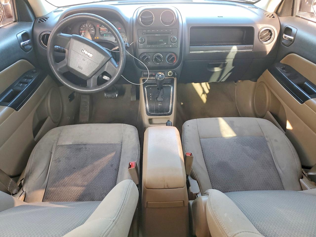 2009 Jeep Patriot Sport White vin: 1J4FT28B49D194681