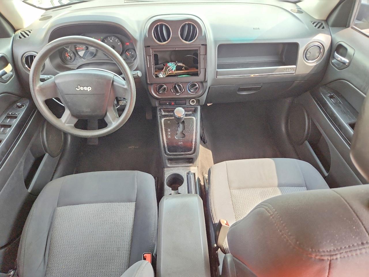 2009 Jeep Patriot Sport Green vin: 1J4FT28B69D194875