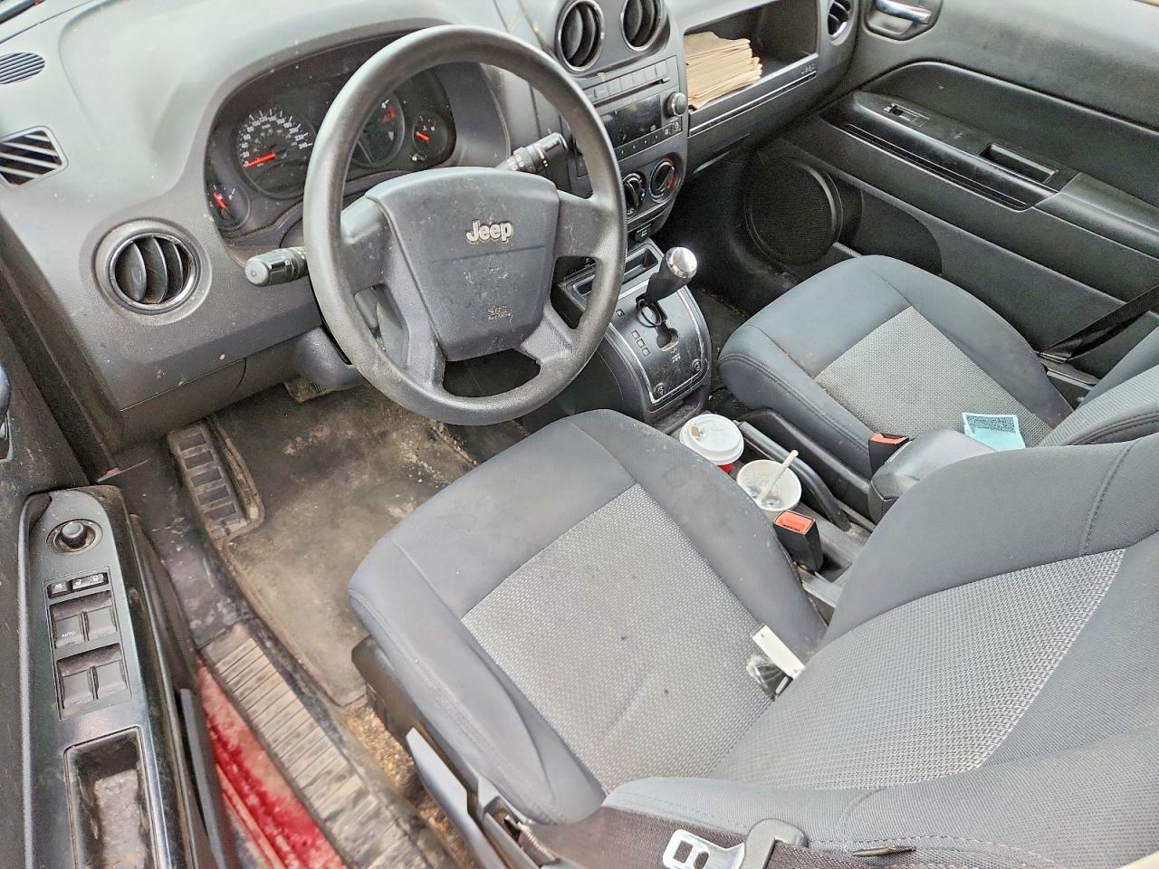 2009 Jeep Patriot Sport Red vin: 1J4FT28B89D203639