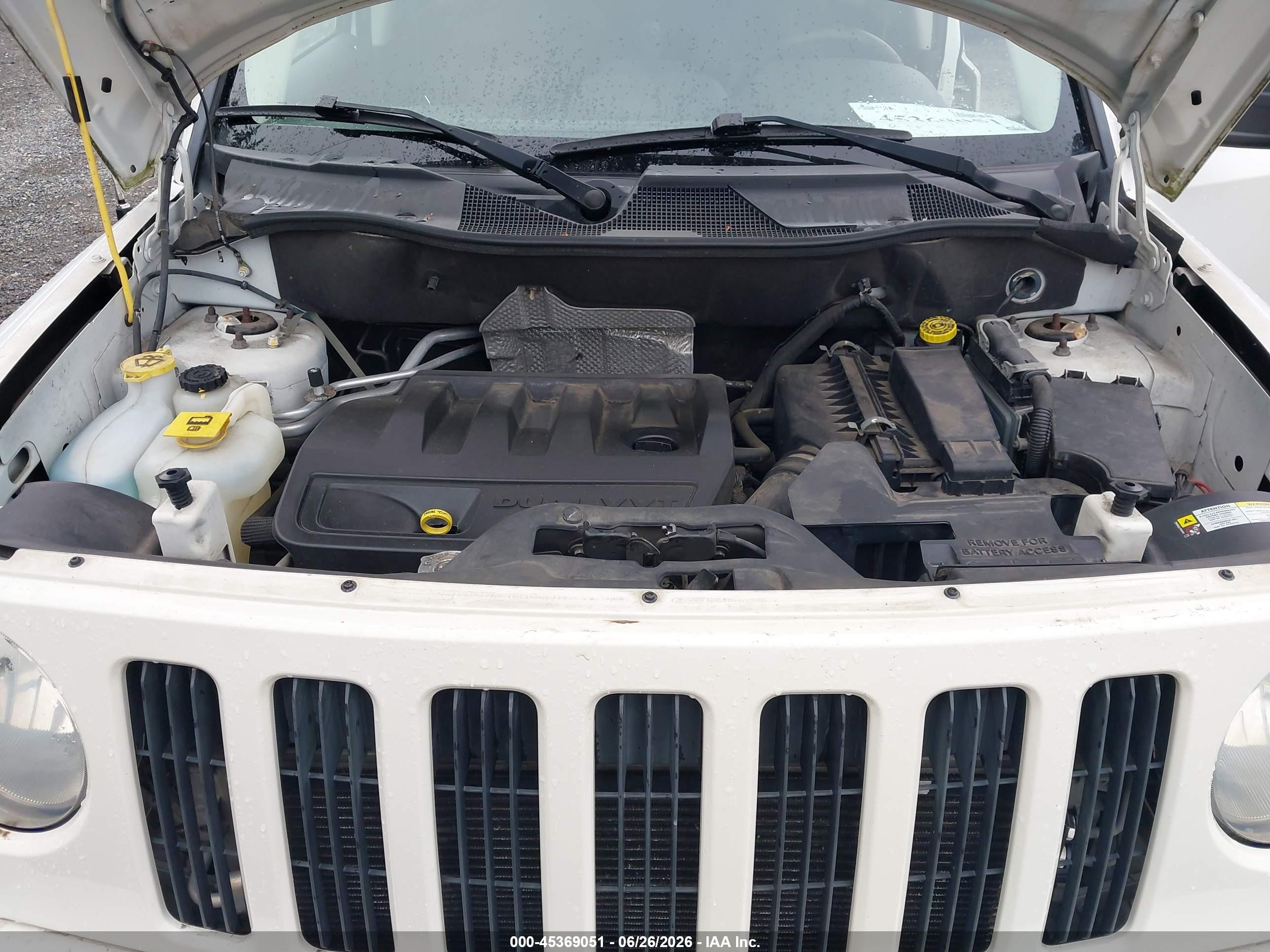 2009 Jeep Patriot Sport White vin: 1J4FT28B99D255989