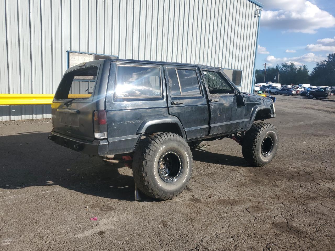 1999 Jeep Cherokee Se Black vin: 1J4FT28P3XL595475