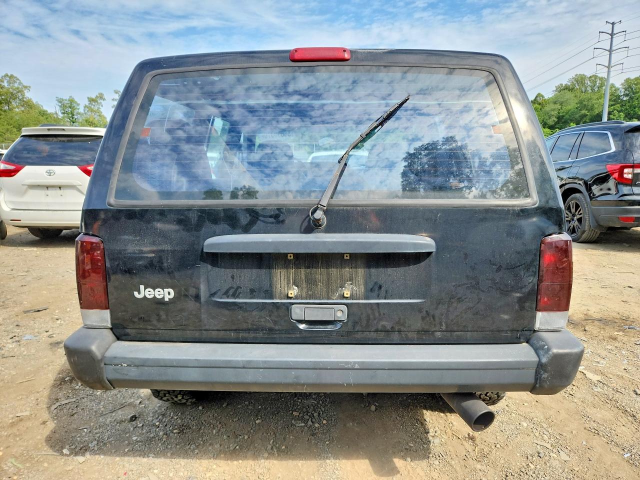 1999 Jeep Cherokee Se Black vin: 1J4FT28P9XL621996