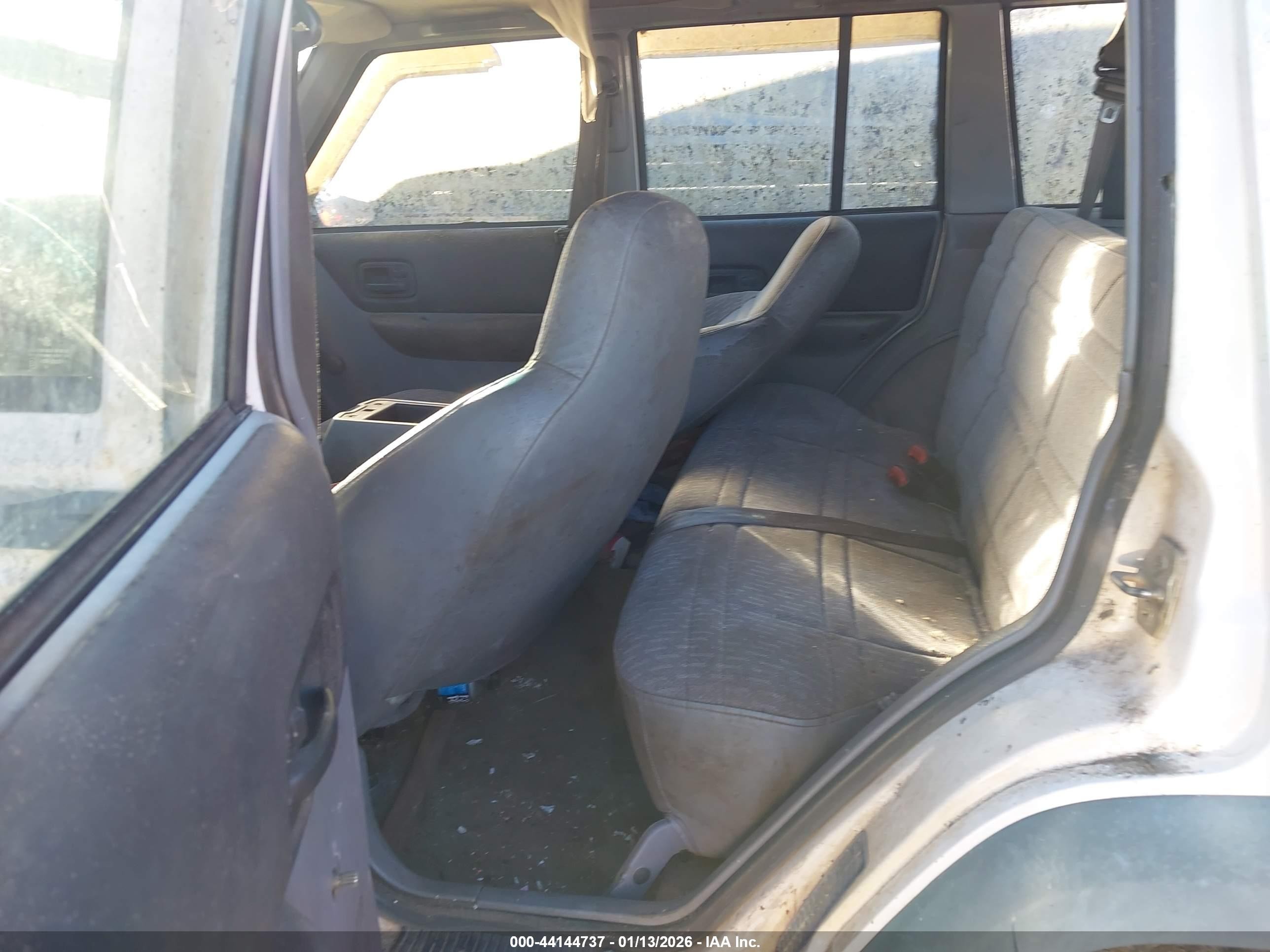 1997 Jeep Cherokee Se White vin: 1J4FT28S0VL538460