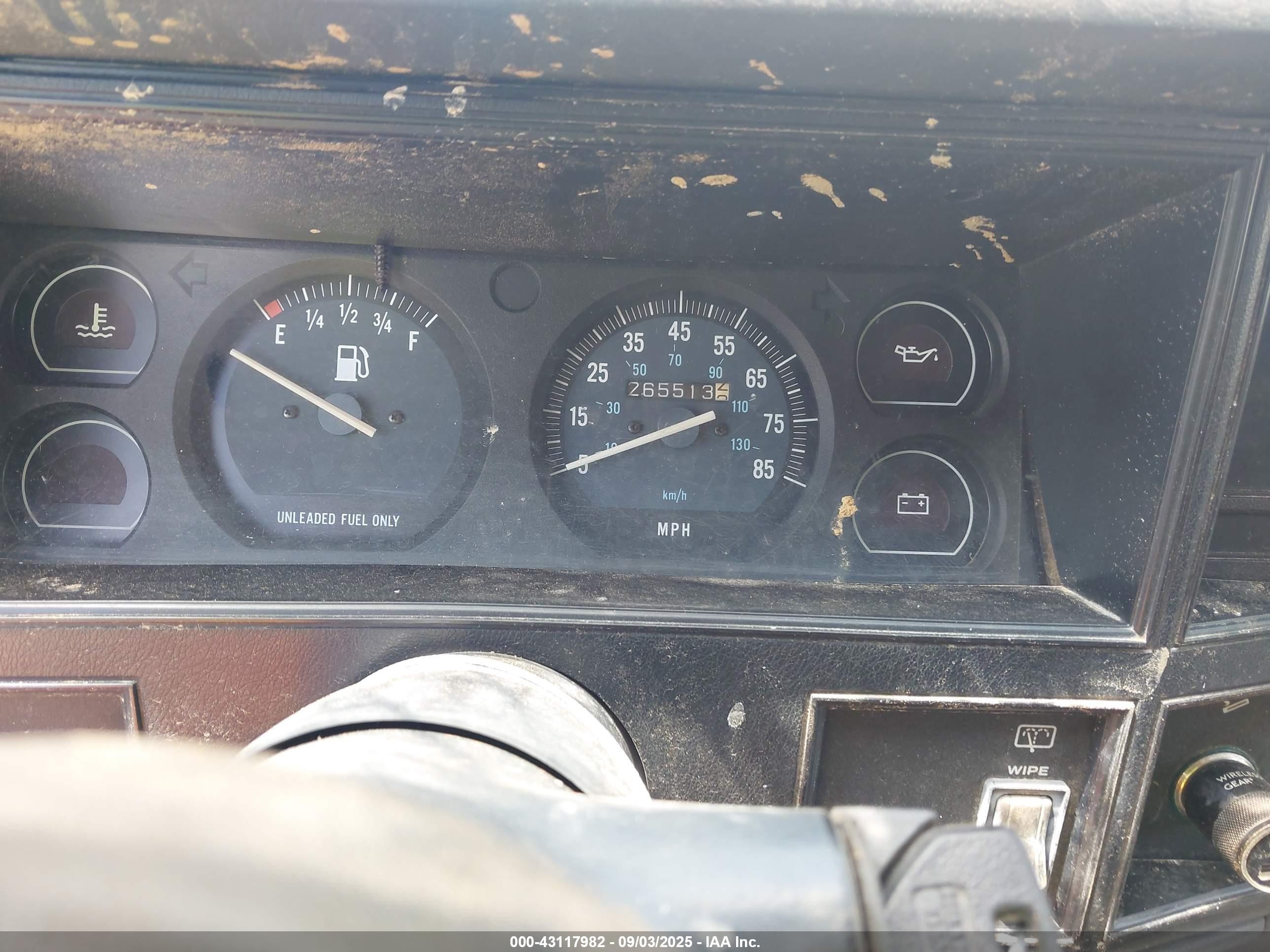 1993 Jeep Cherokee   White vin: 1J4FT28S5PL640159