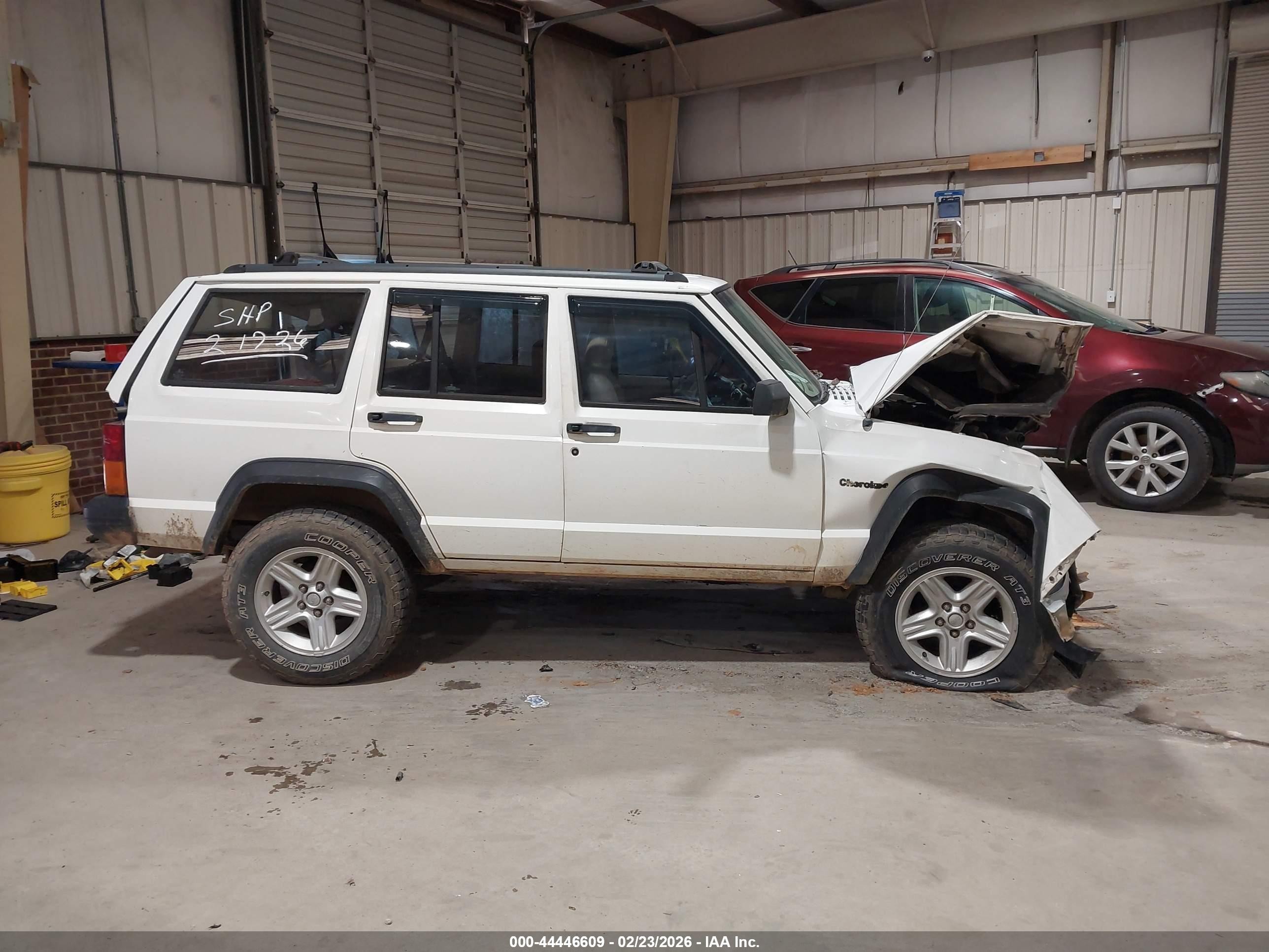 1996 Jeep Cherokee Se White vin: 1J4FT28S6TL181198
