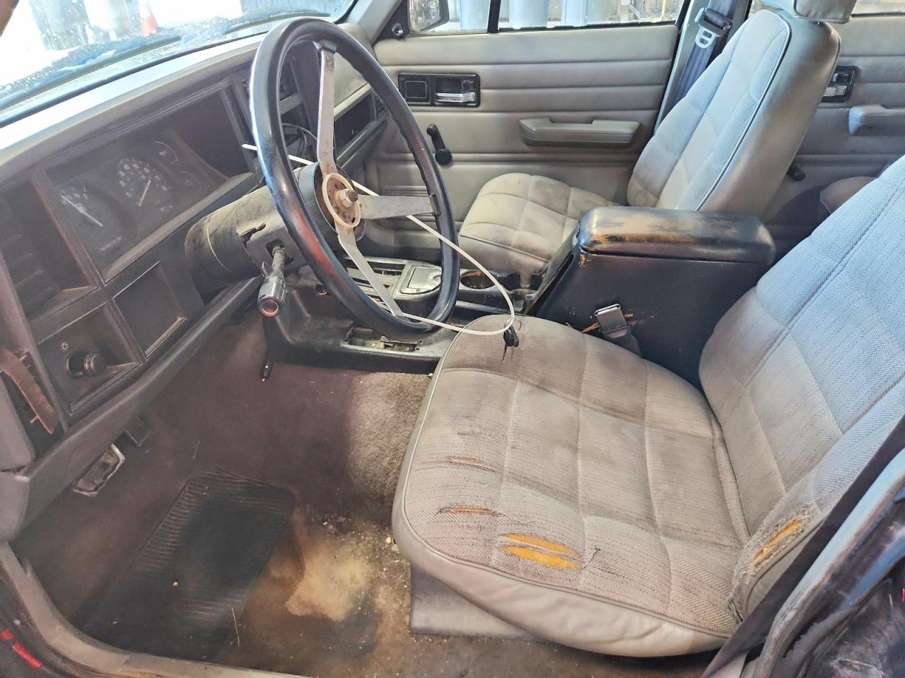 1994 Jeep Cherokee Se Black vin: 1J4FT28S8RL189697