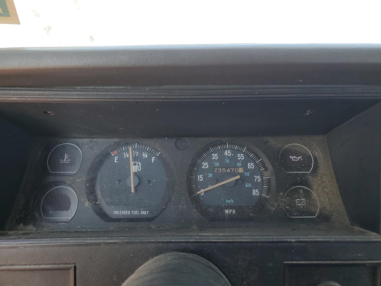 1993 Jeep Cherokee White vin: 1J4FT28S9PL580550