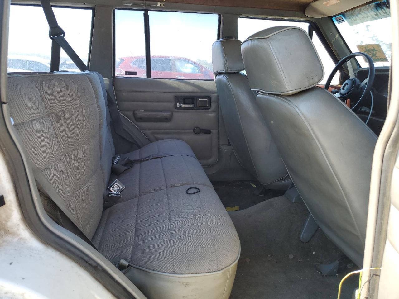 1993 Jeep Cherokee White vin: 1J4FT28S9PL580550