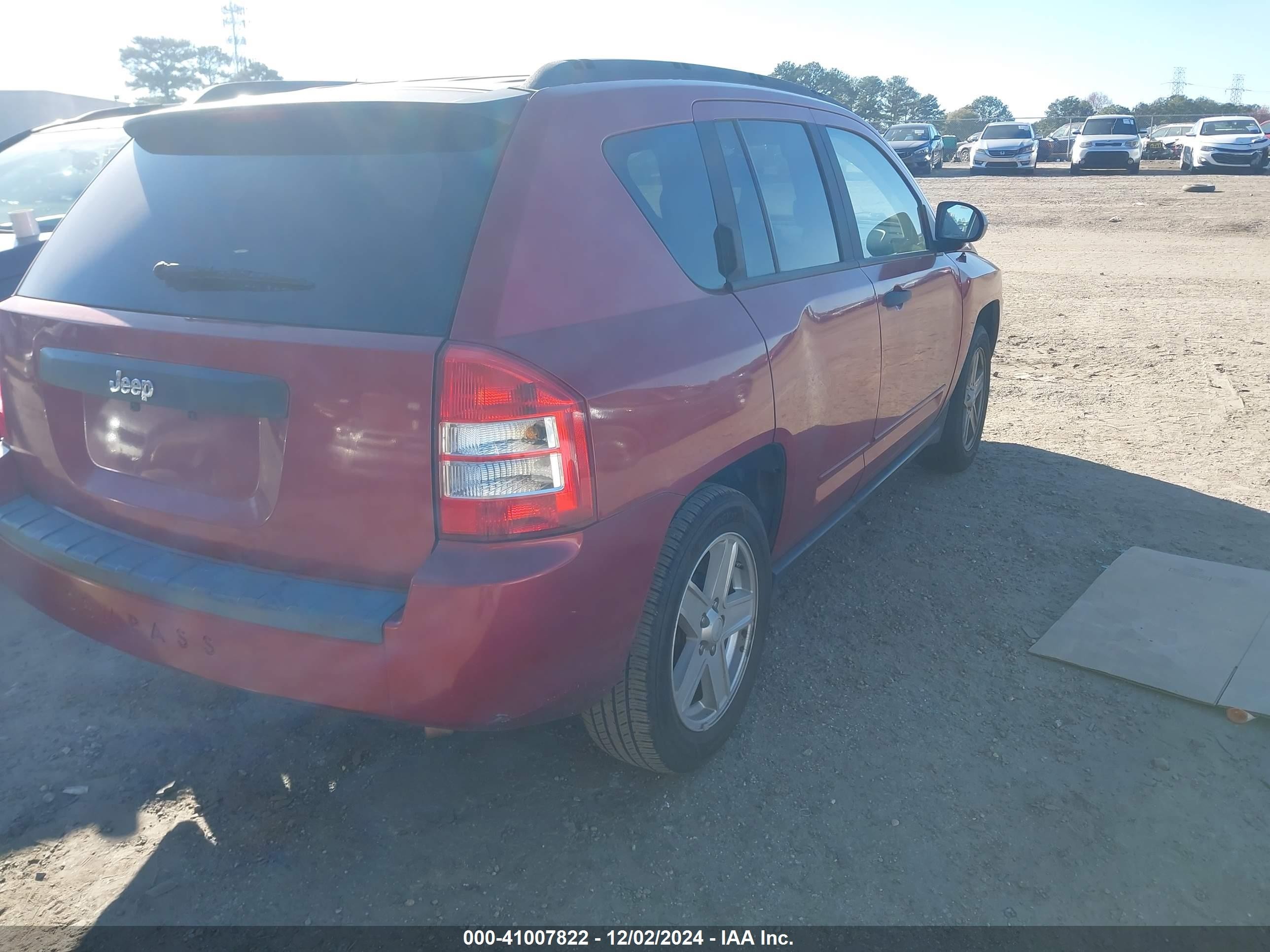 2009 Jeep Compass Sport Red vin: 1J4FT47A39D225911