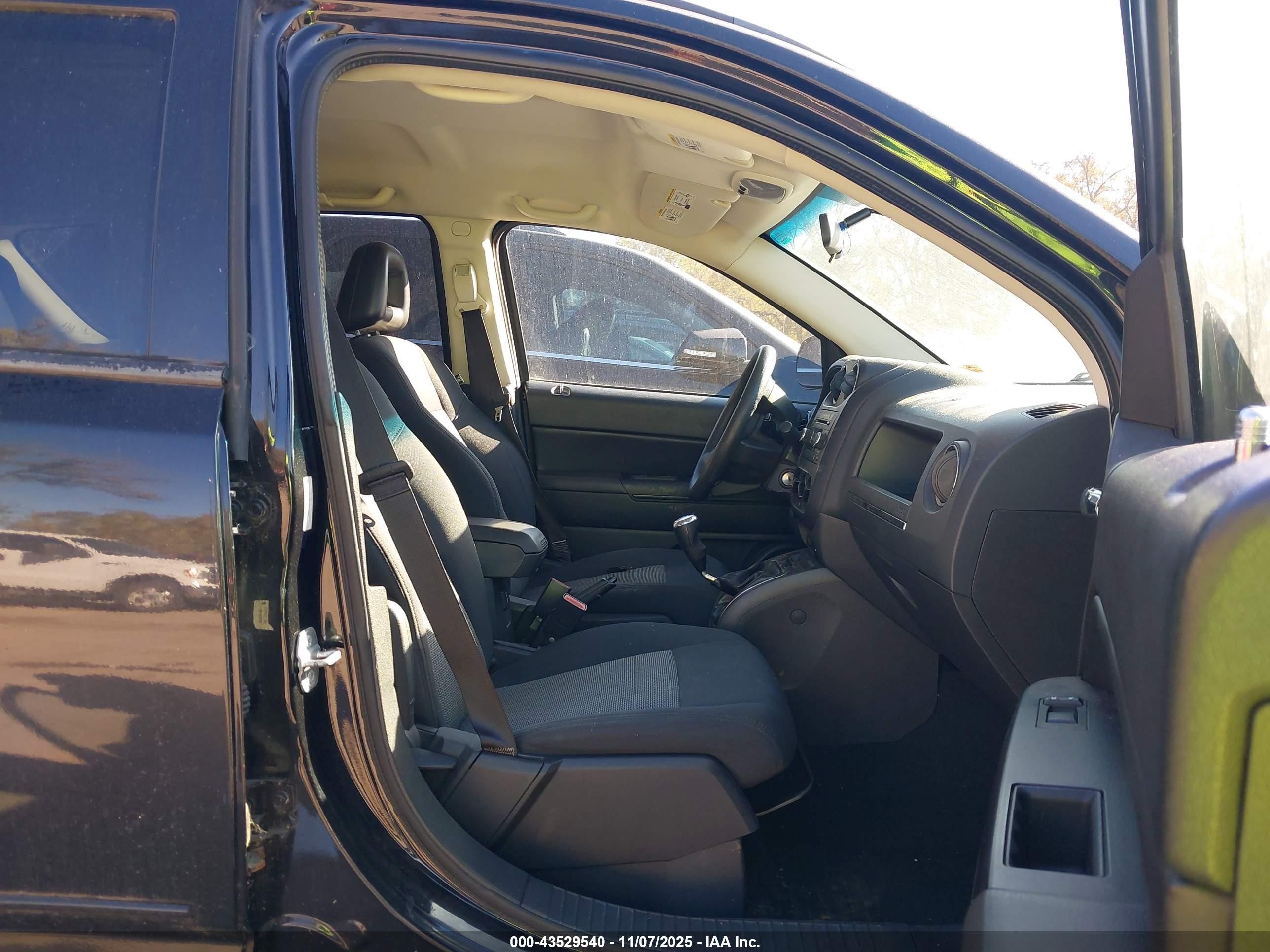 2009 Jeep Compass Sport Black vin: 1J4FT47B19D214527