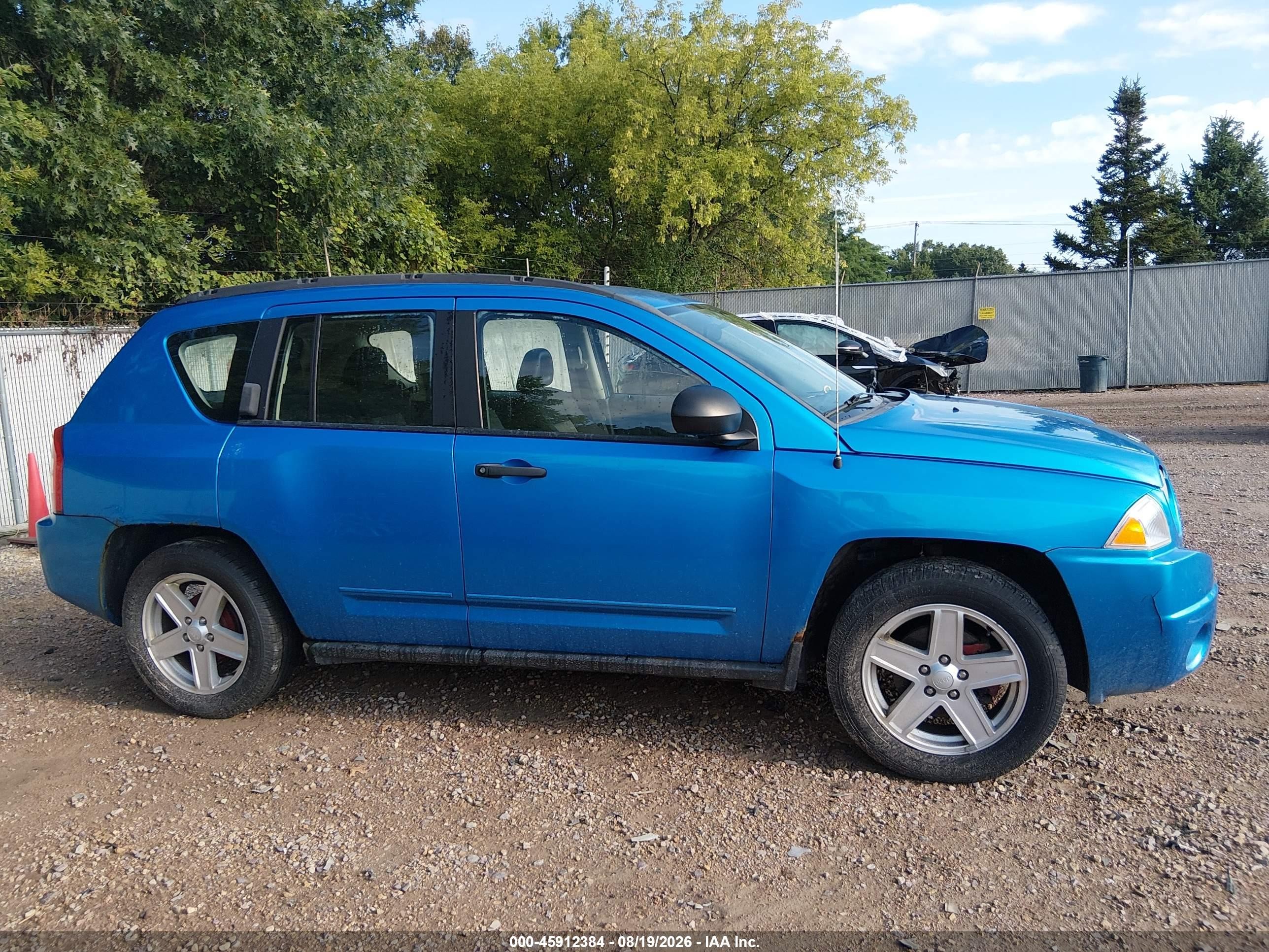2009 Jeep Compass Sport Light Blue vin: 1J4FT47B49D102563