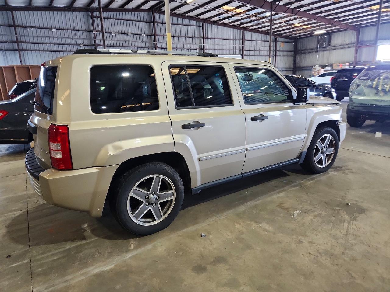 2009 Jeep Patriot Limited Tan vin: 1J4FT48B79D141078