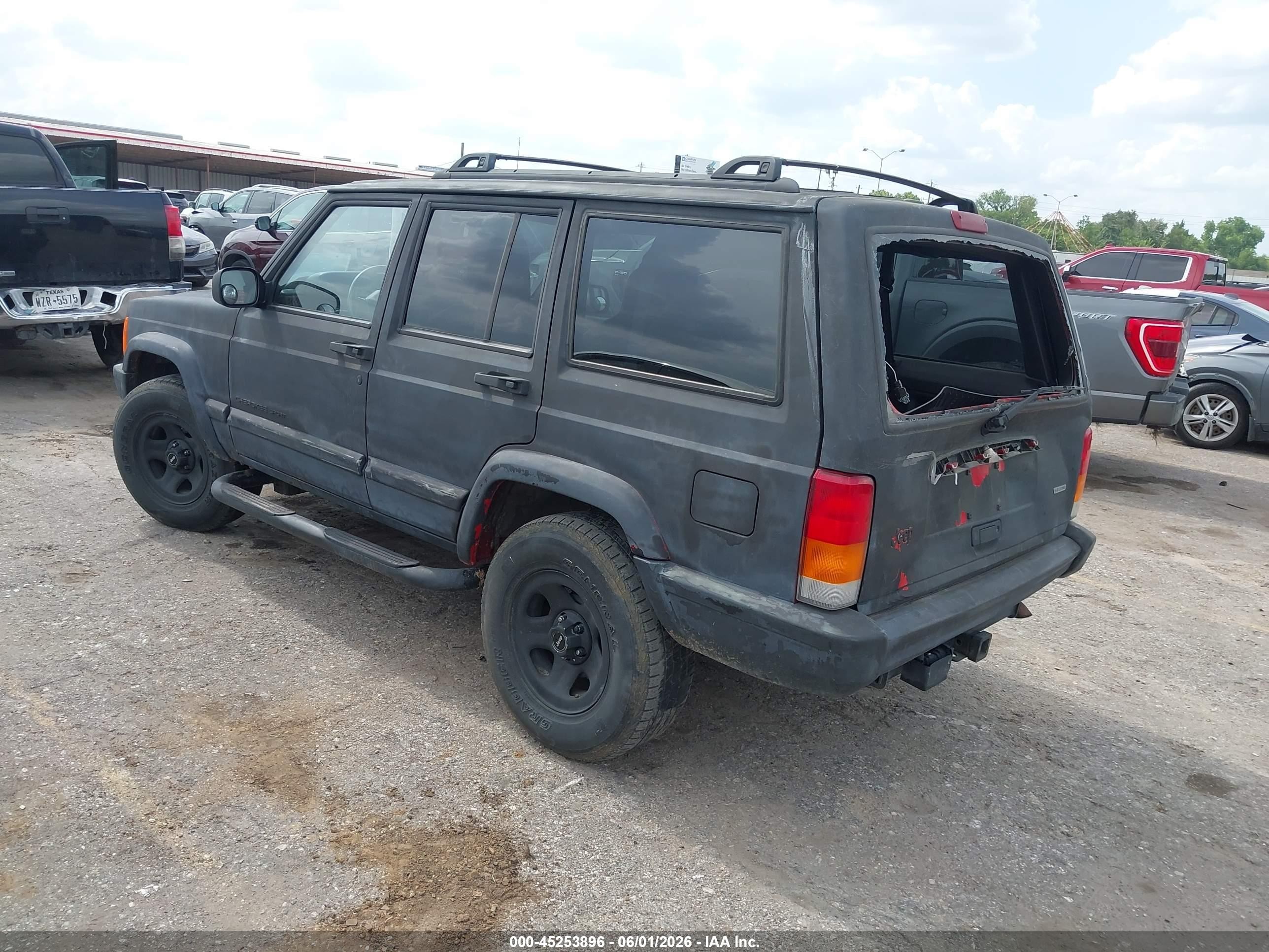2001 Jeep Cherokee Sport Серый vin: 1J4FT48S21L559736