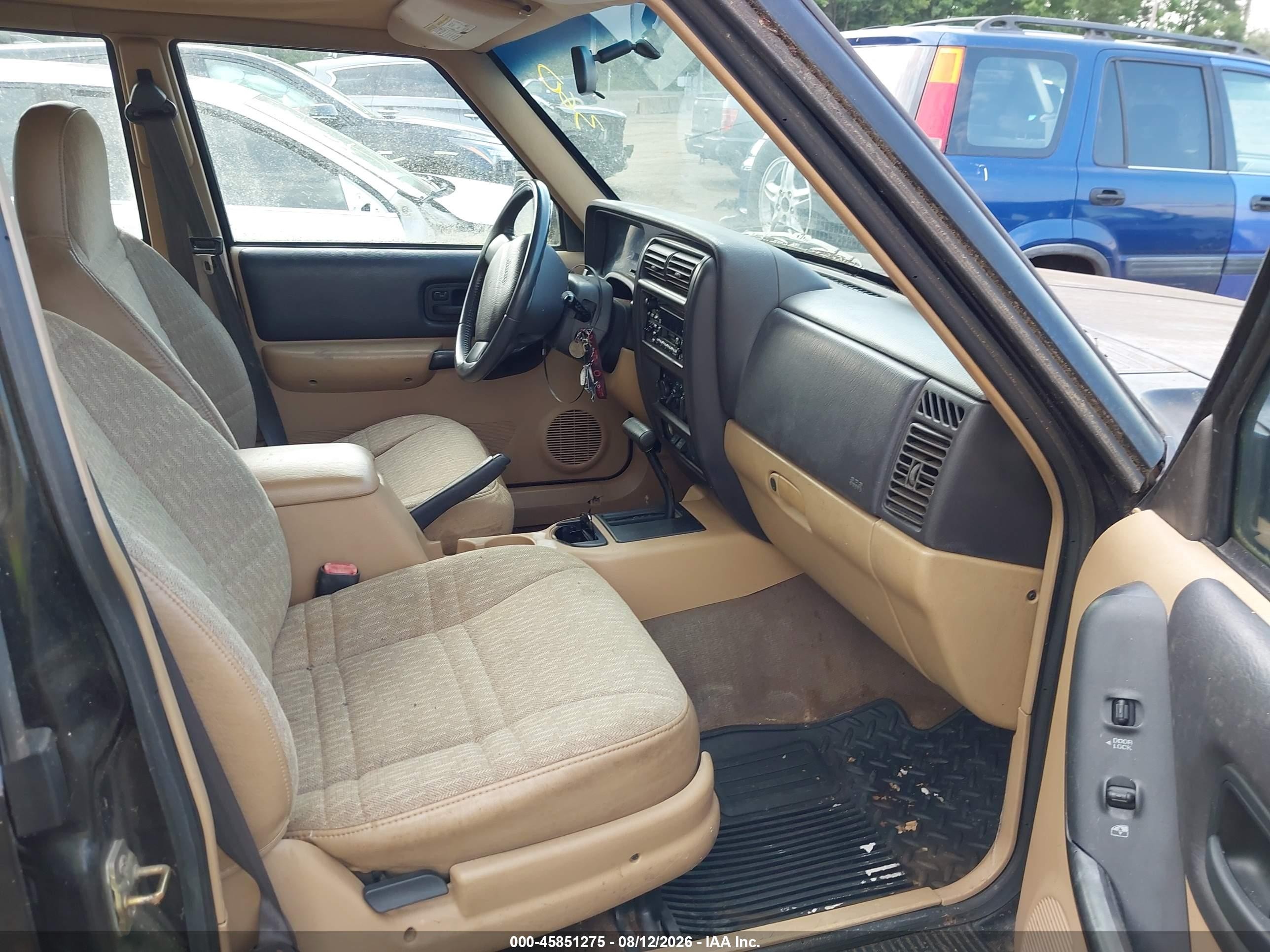 2001 Jeep Cherokee Sport Черный vin: 1J4FT48S41L562718