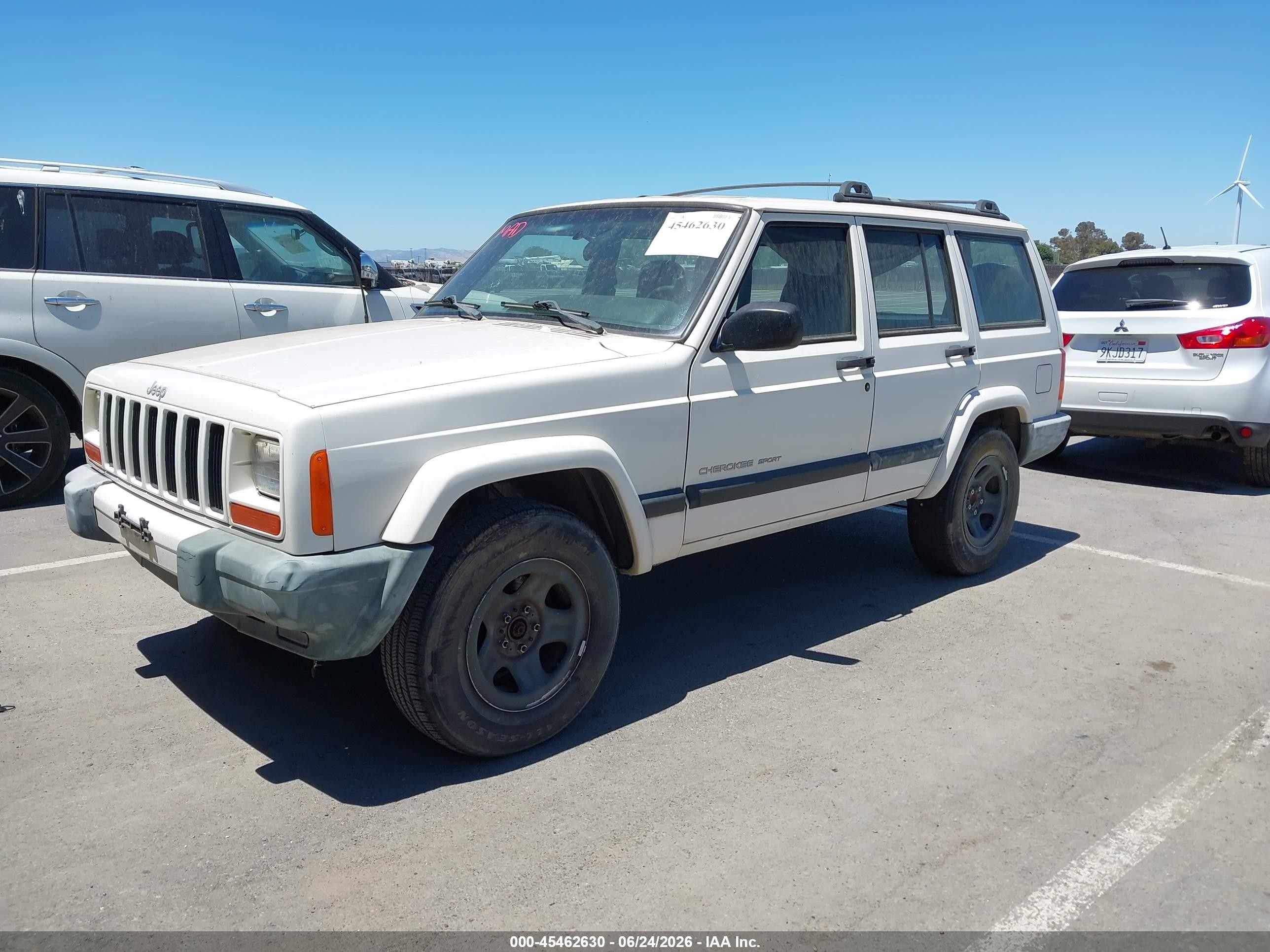 2001 Jeep Cherokee Sport White vin: 1J4FT48S61L550246