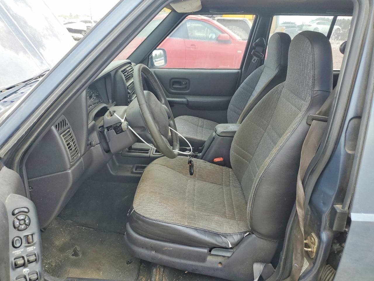 2001 Jeep Cherokee Sport Gray vin: 1J4FT48S61L598877