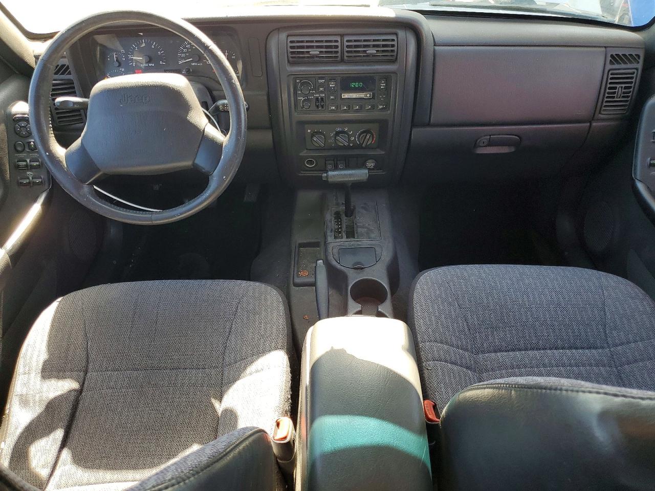 2000 Jeep Cherokee Sport White vin: 1J4FT48S6YL202571