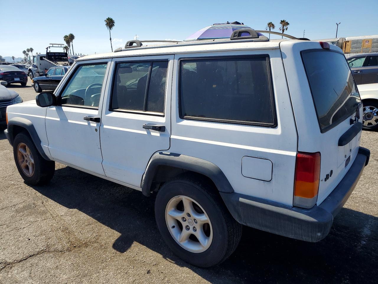 2000 Jeep Cherokee Sport White vin: 1J4FT48S6YL202571