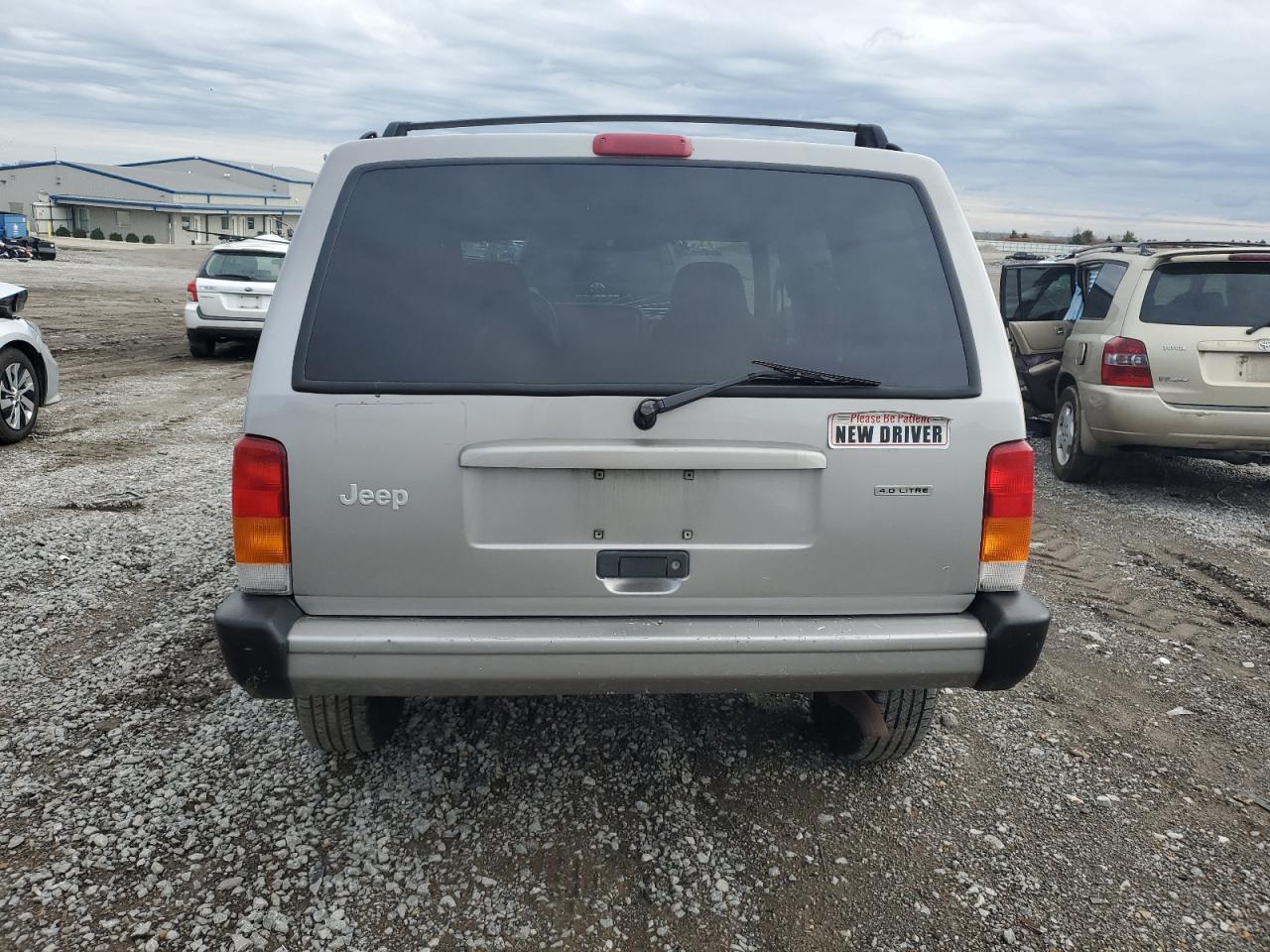 2000 Jeep Cherokee Sport Gray vin: 1J4FT48S7YL181665