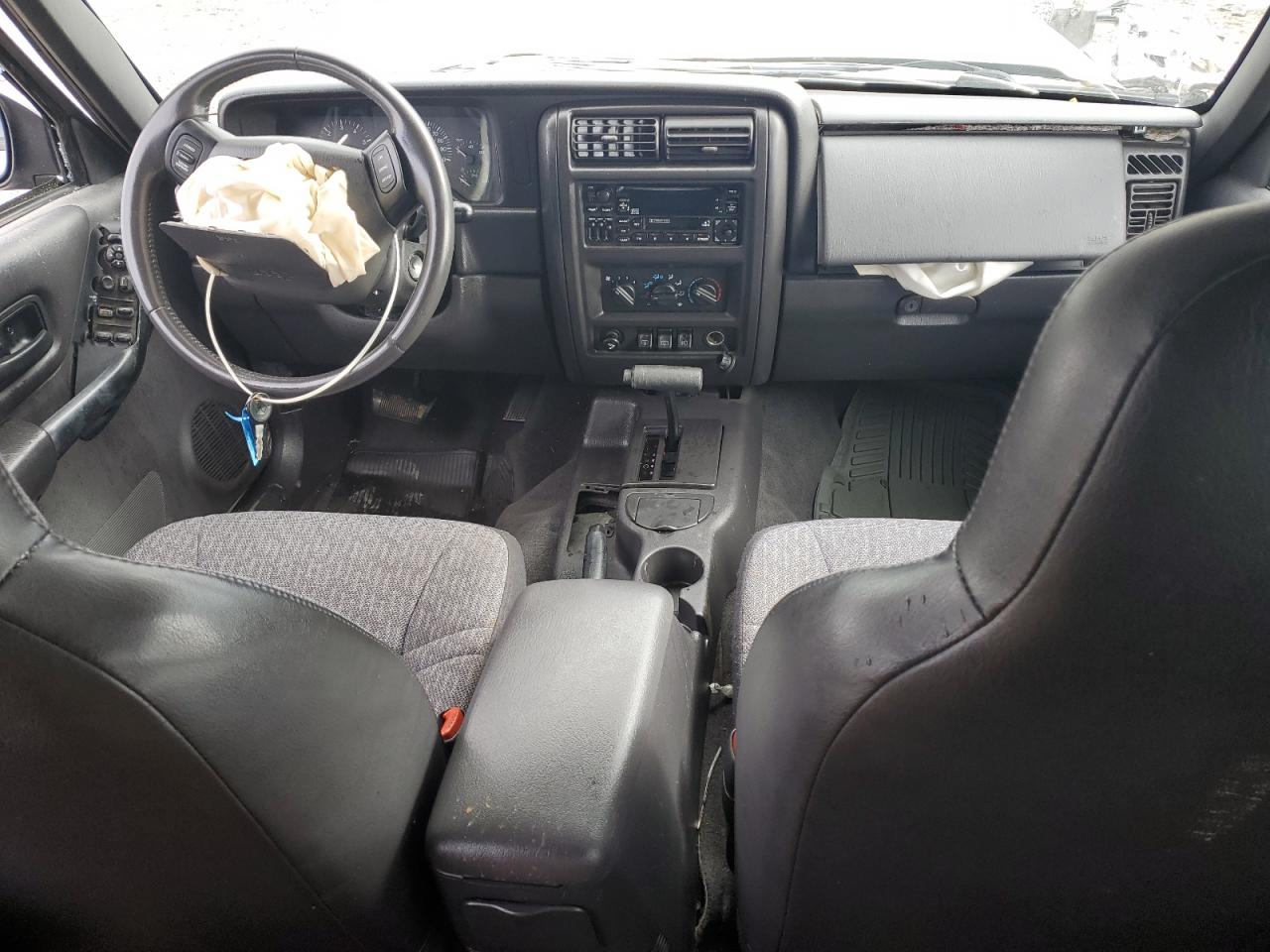 2000 Jeep Cherokee Sport Gray vin: 1J4FT48S7YL181665