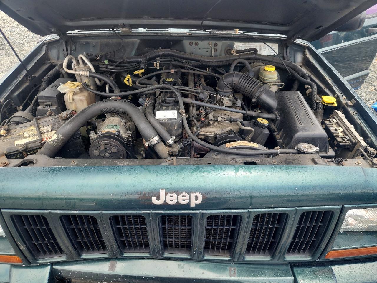 2000 Jeep Cherokee Classic Green vin: 1J4FT58S0YL189743