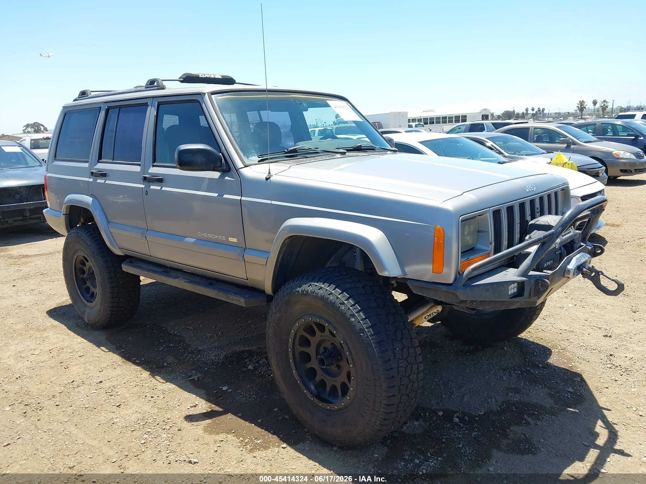 2001 Jeep Cherokee Limited Серый vin: 1J4FT58S21L573707