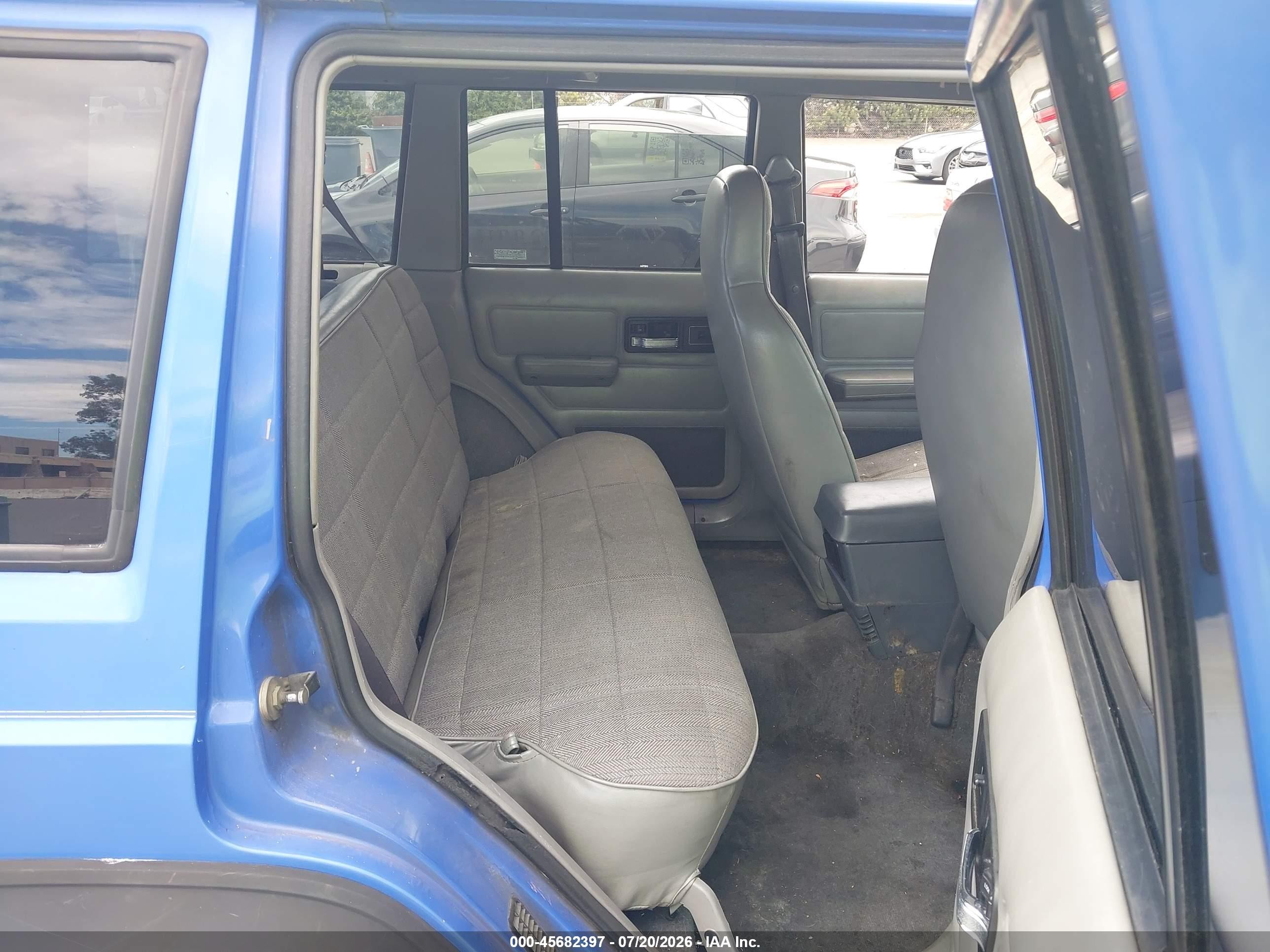 1996 Jeep Cherokee Sport/classic Blue vin: 1J4FT68S0TL329174