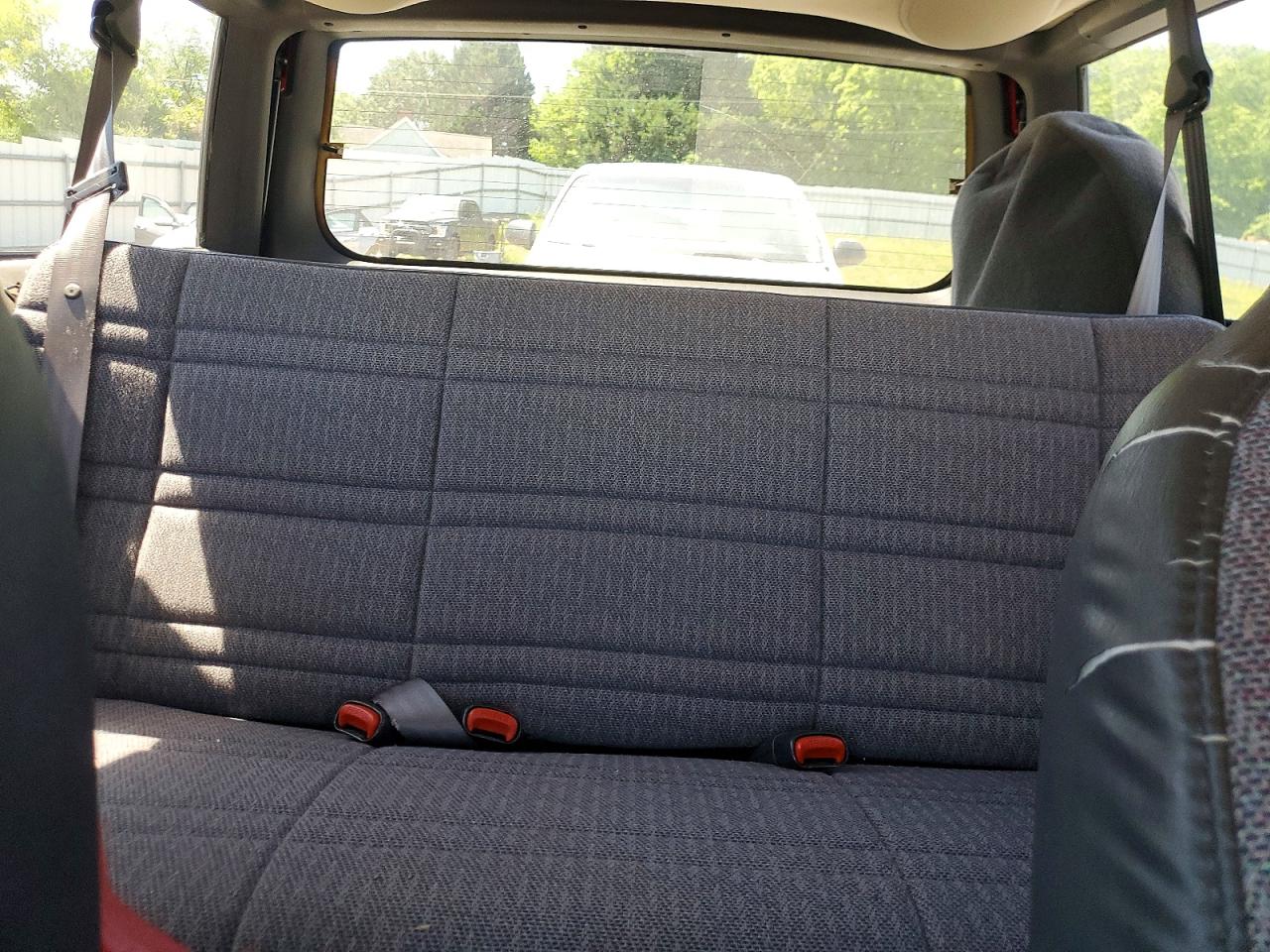 1999 Jeep Cherokee Sport Red vin: 1J4FT68S0XL596241