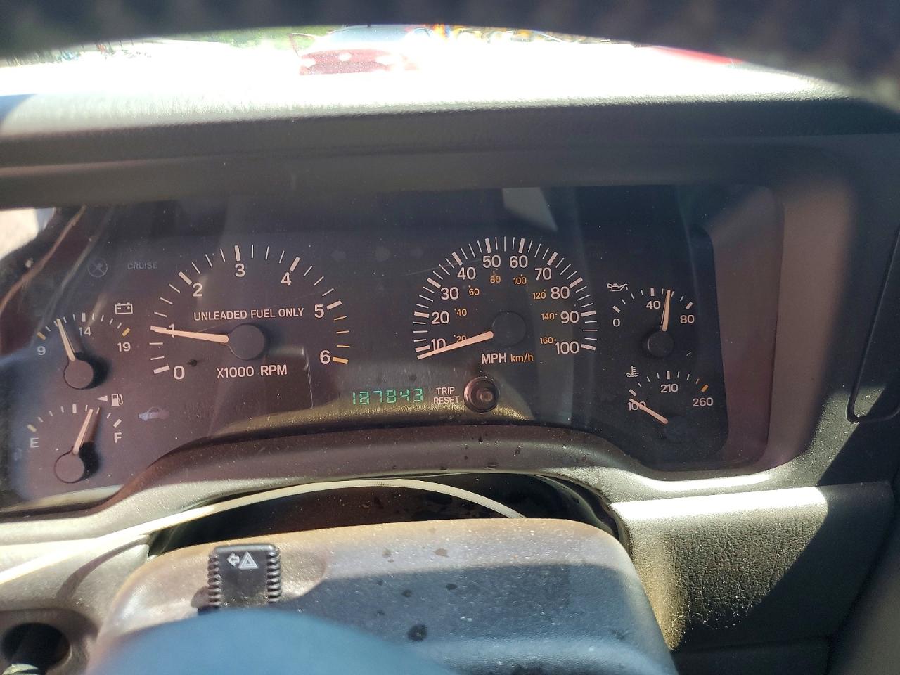 1999 Jeep Cherokee Sport Red vin: 1J4FT68S0XL596241