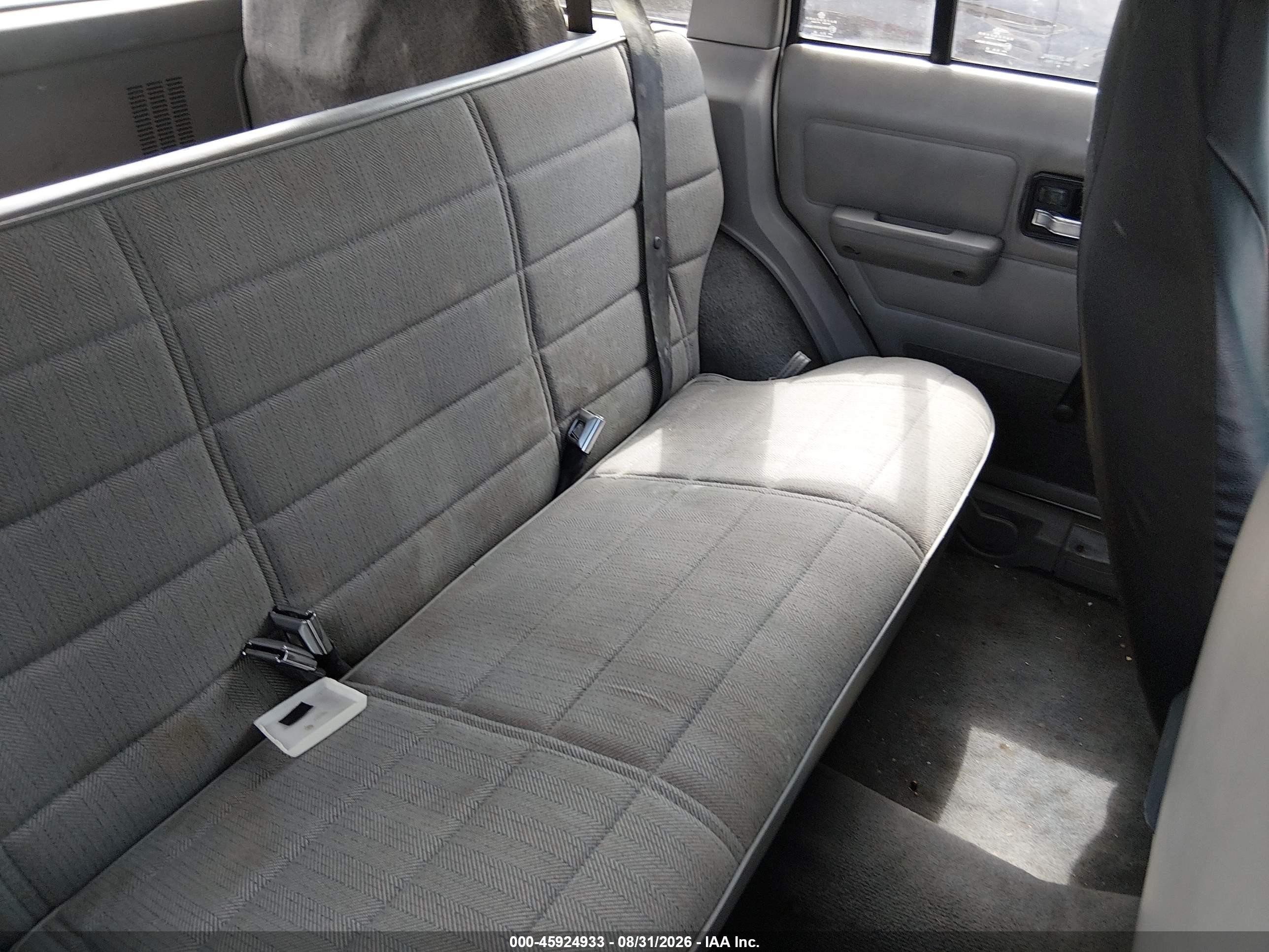 1996 Jeep Cherokee Sport/classic White vin: 1J4FT68S1TL159181