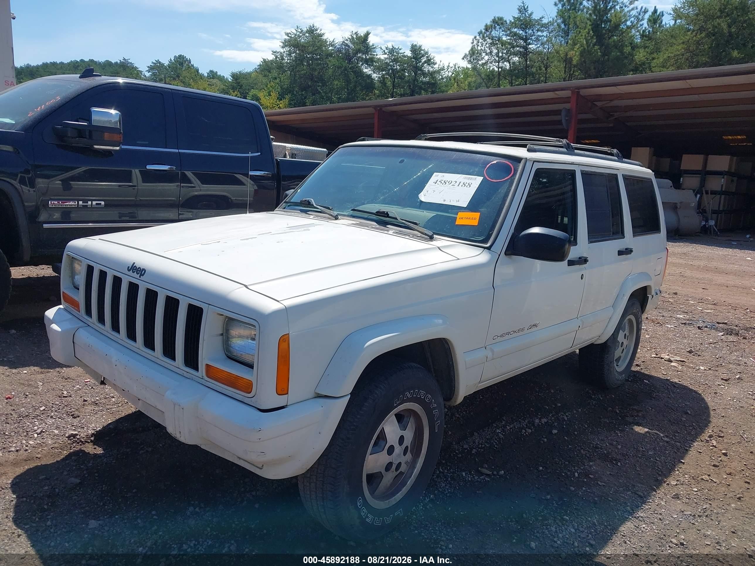 1998 Jeep Cherokee Classic/limited/sport White vin: 1J4FT68S4WL119052