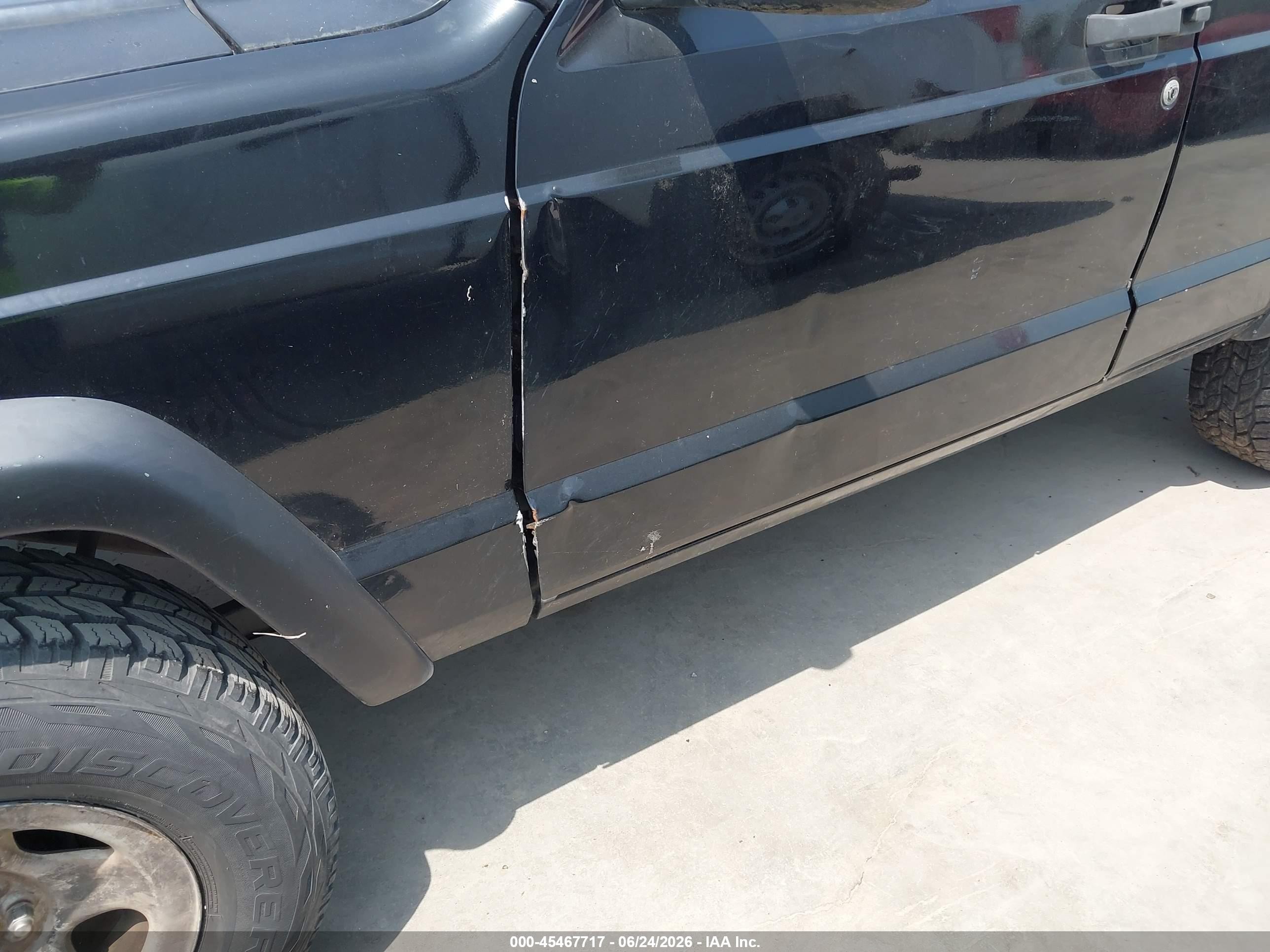 1998 Jeep Cherokee Classic/sport Black vin: 1J4FT68S6WL209058