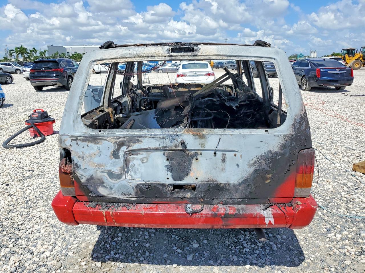 1999 Jeep Cherokee Sport Burn vin: 1J4FT68S6XL566080