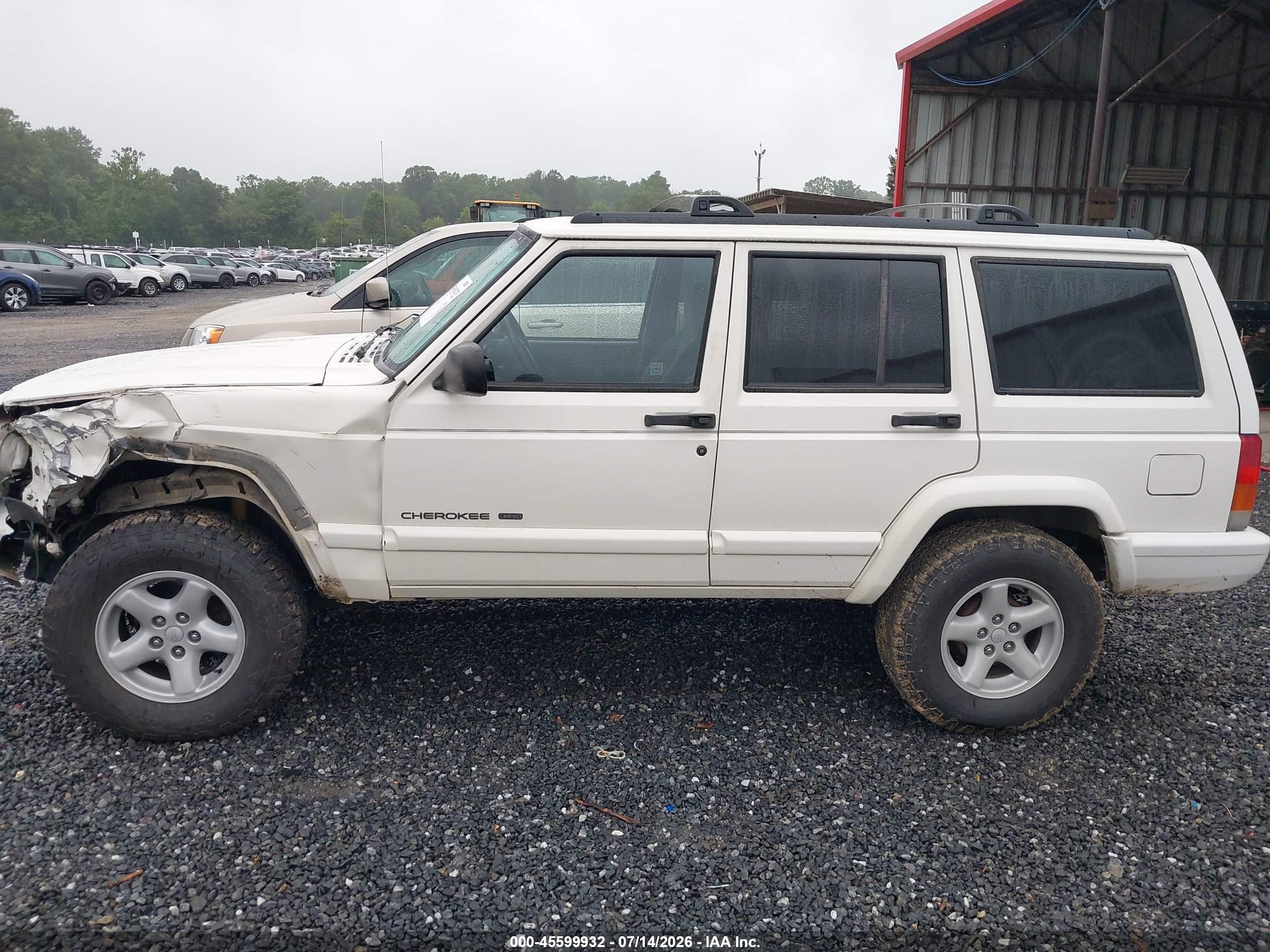 1998 Jeep Cherokee Classic/limited/sport Белый vin: 1J4FT68S8WL108328